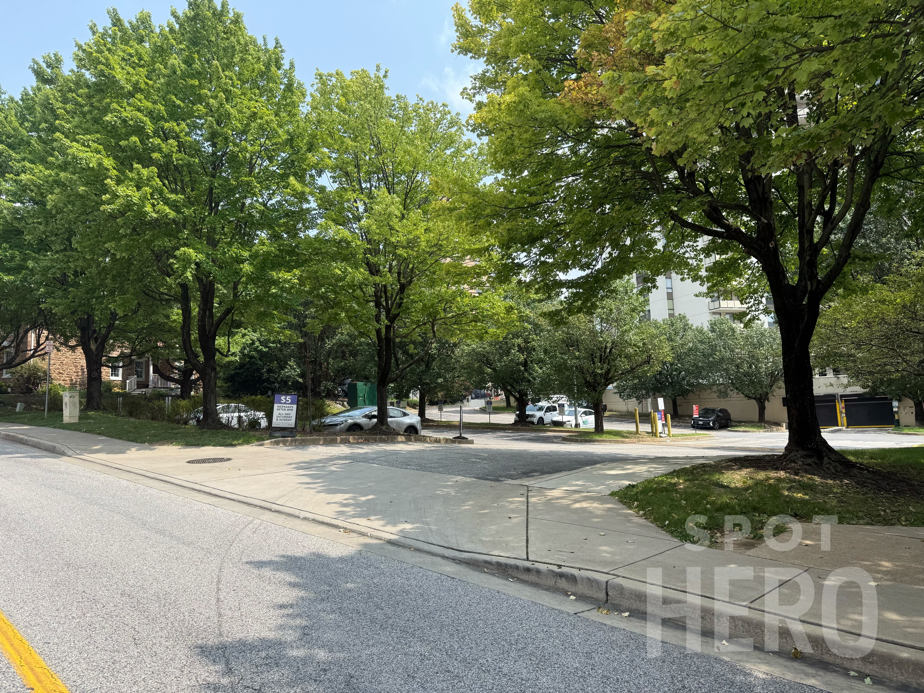 Photo of 500 Virginia Ave. - Virginia Towers - Lot