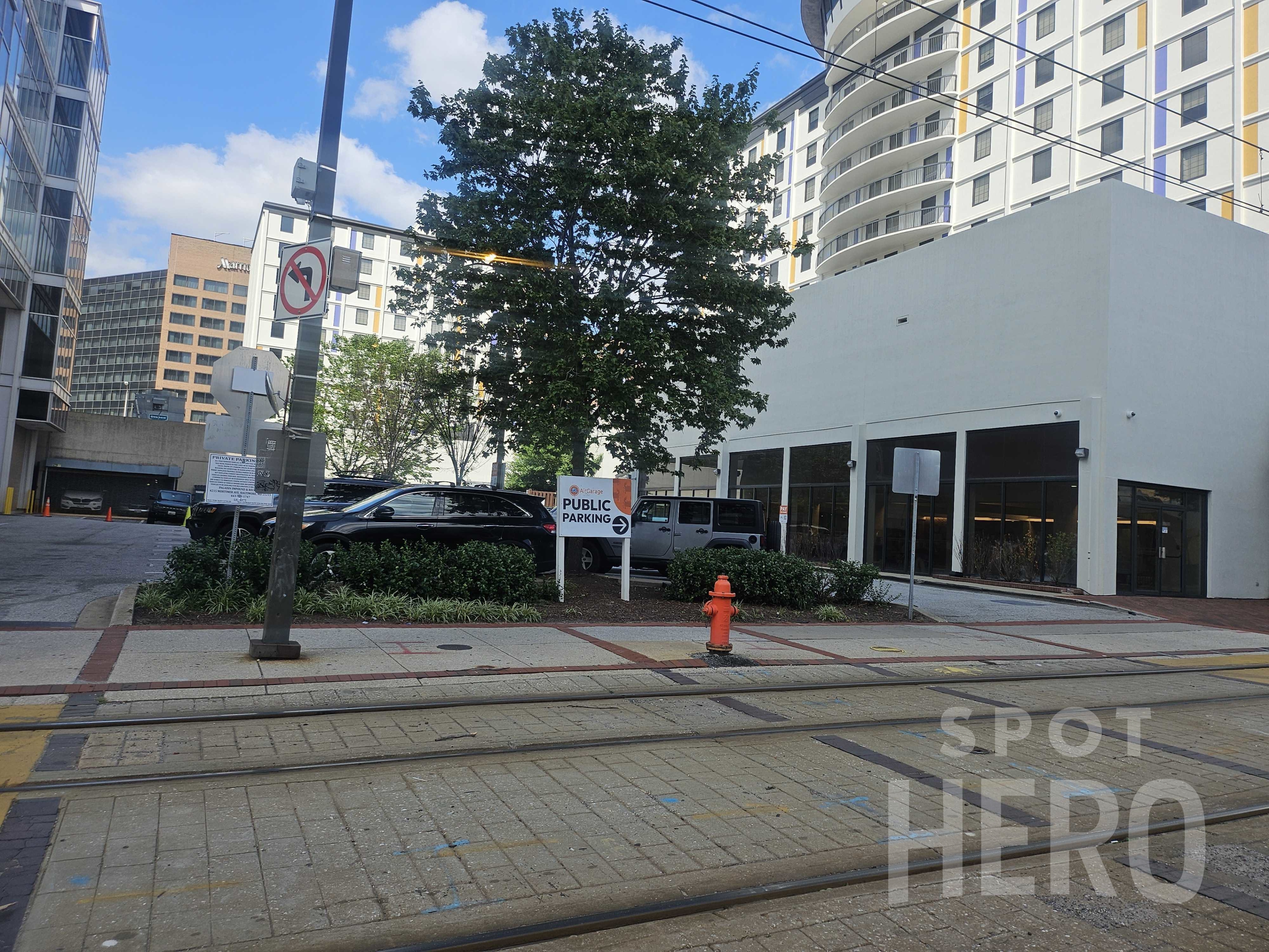 Photo of 300 W Pratt St. - Lot