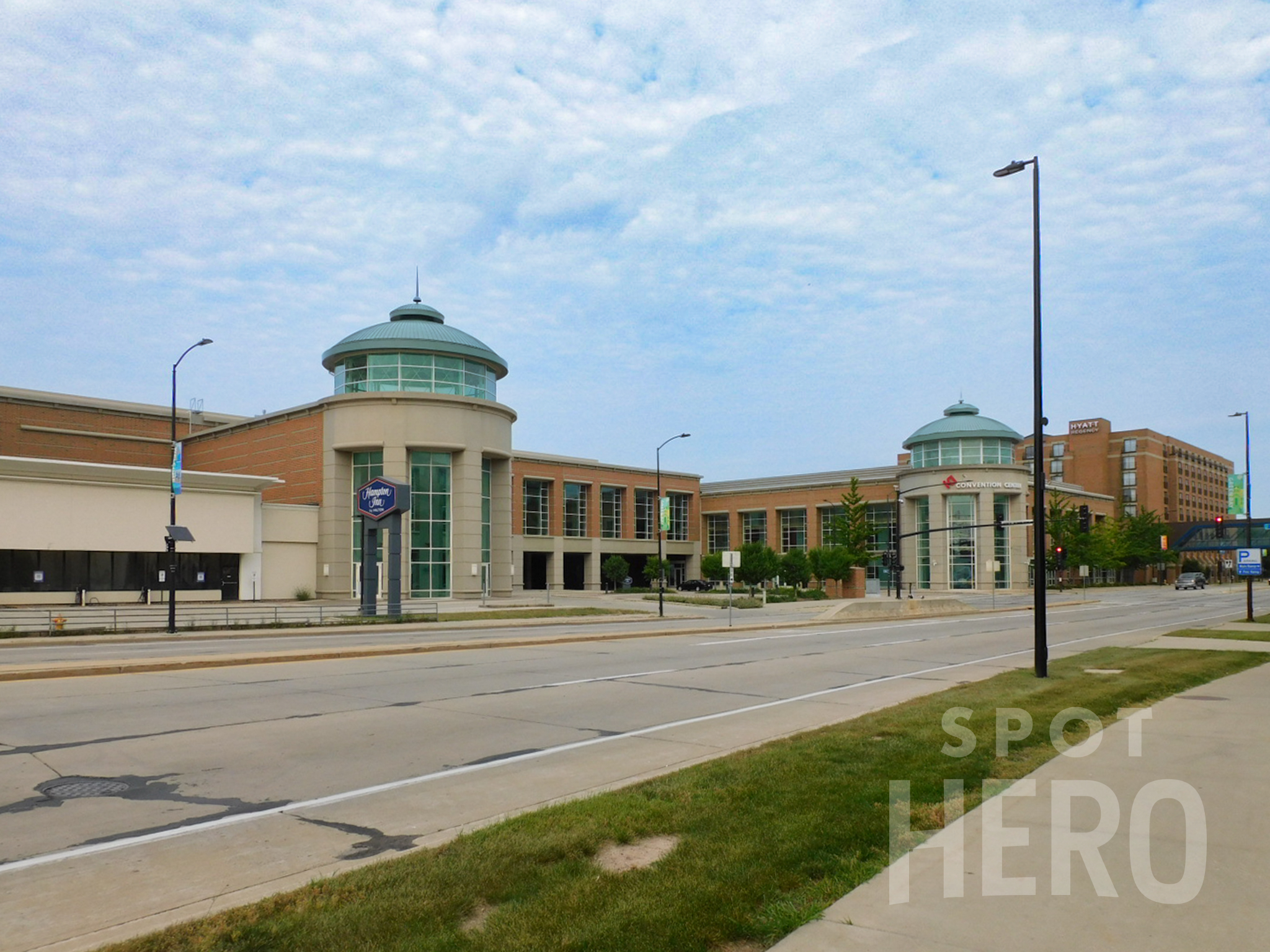 Photo of Hampton Inn Green Bay Downtown. - 201 Main St