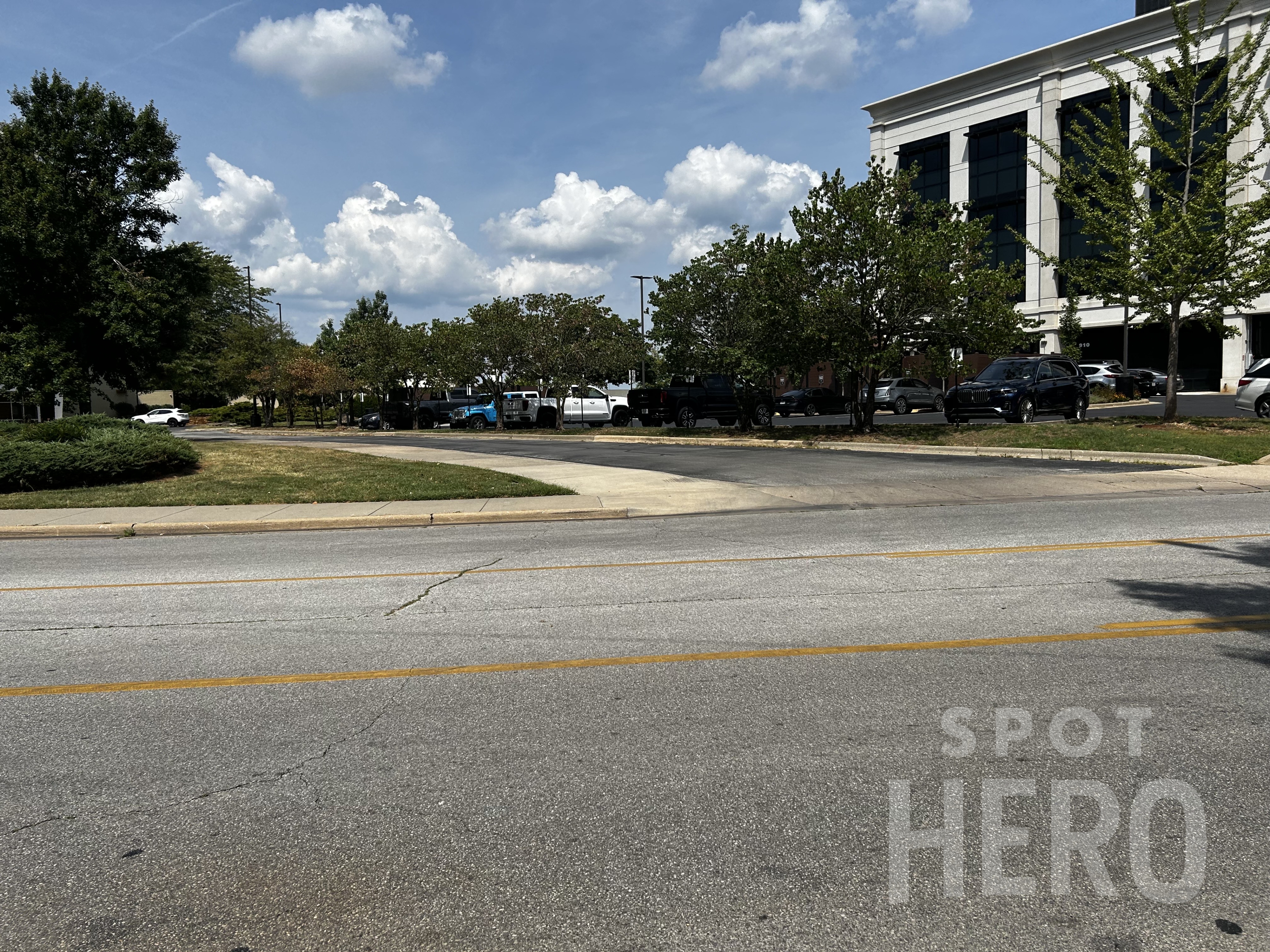 Photo of University Plaza Hotel and Convention Center. - 333 S John Q Hammons Pkwy