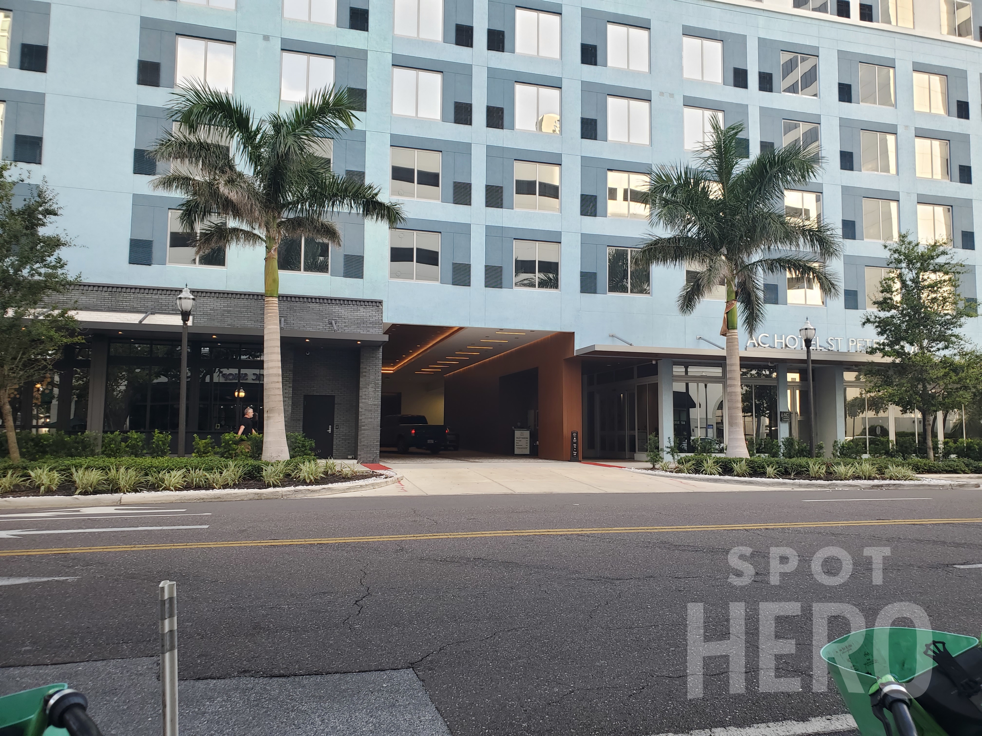 Photo of 110 2nd St. N - AC Hotel St. Petersburg Downtown Valet Stand