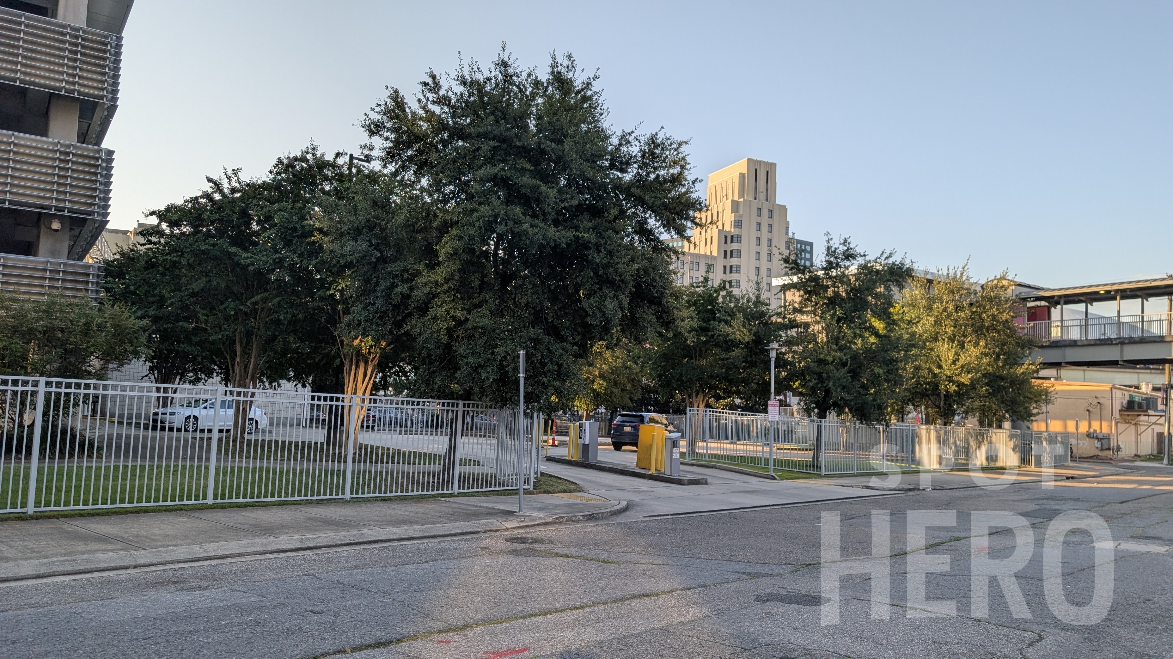 Photo of 1700 Tulane Ave. - Garage