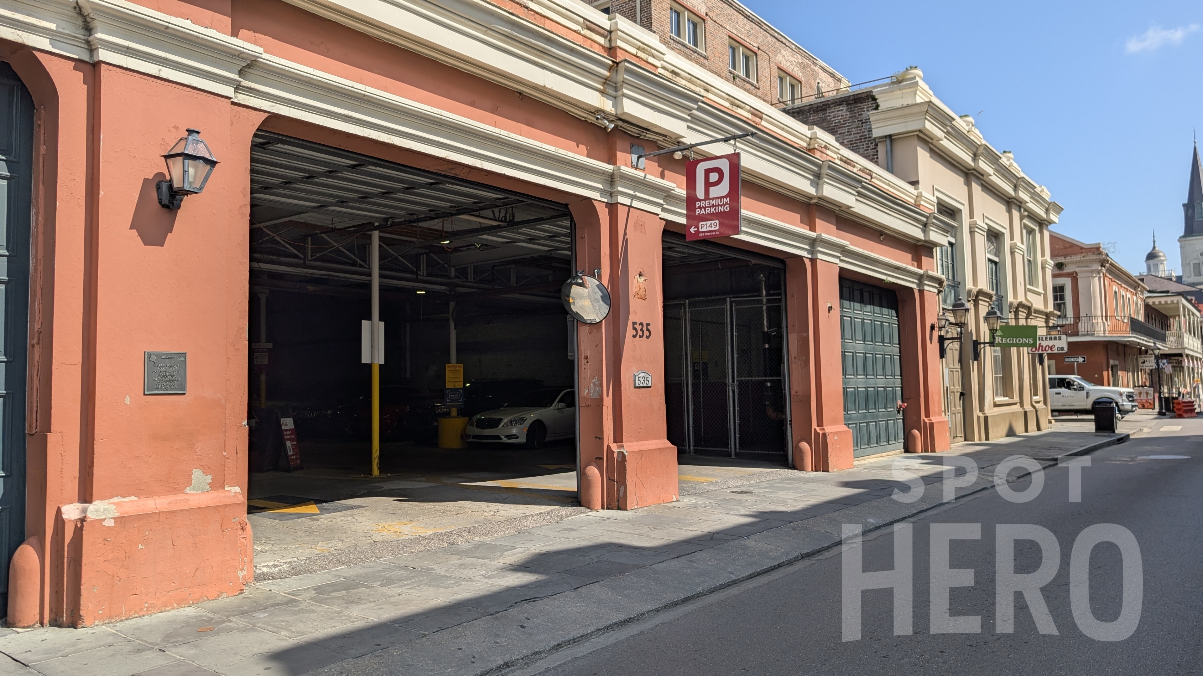 Photo of P0149 (535 Chartres St.) - Valet Garage