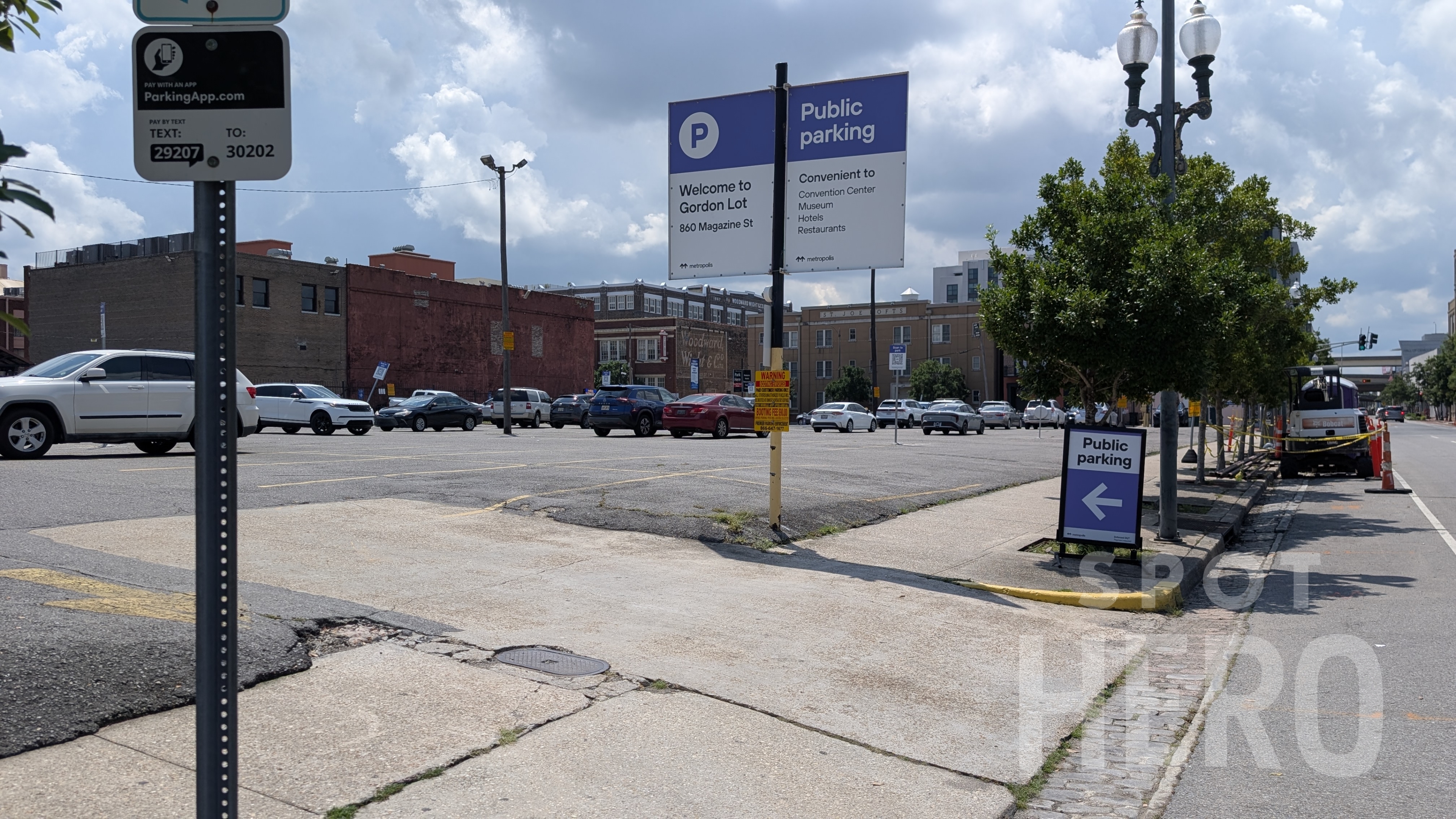 Photo of 860 Magazine St. - Gordon Lot 51162