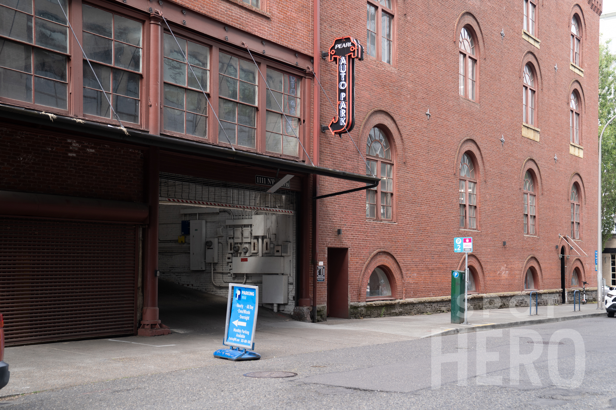 Photo of 1111 NW Davis St. - Pearl Autopark Garage