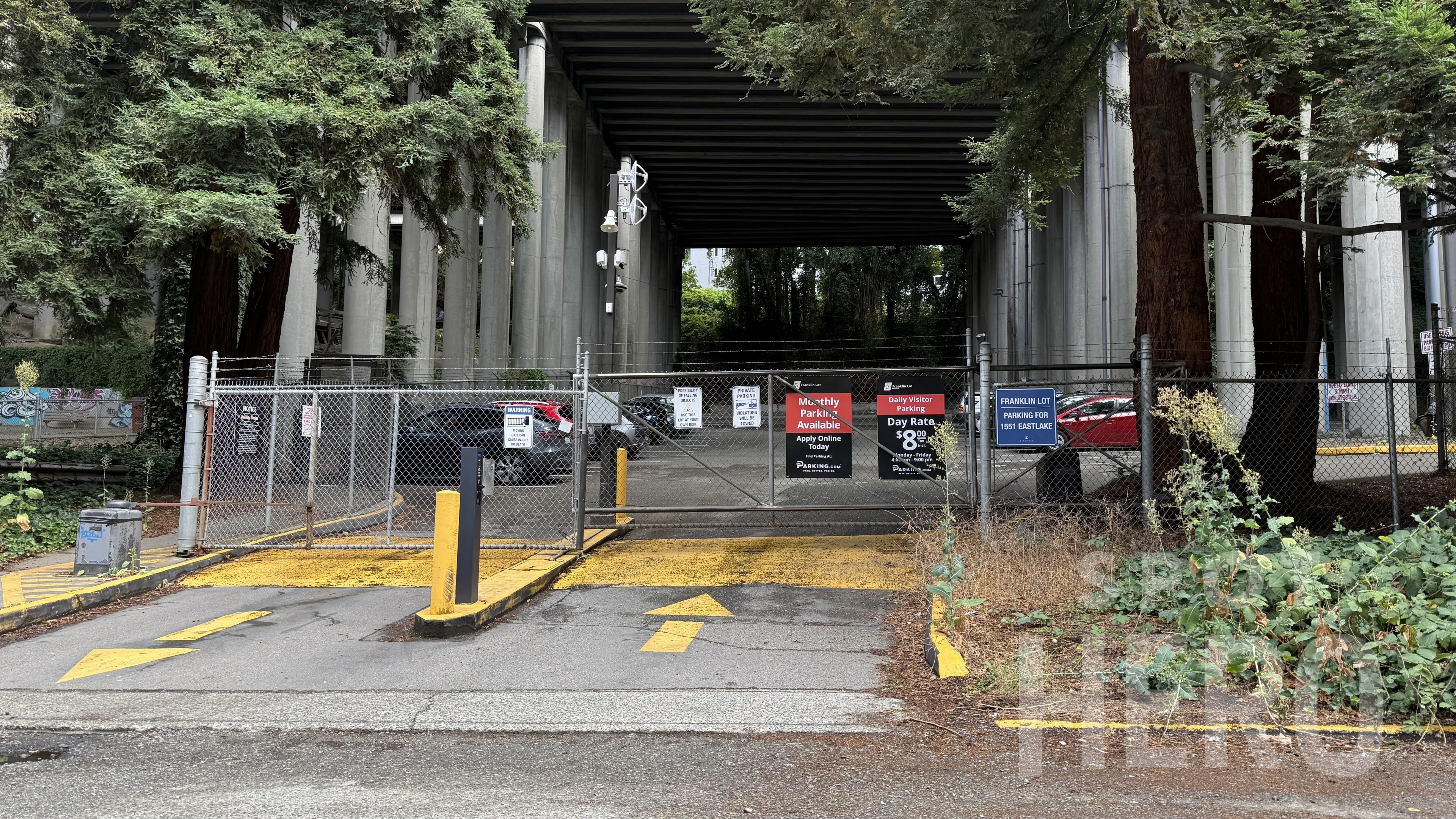 Photo of 1560 Franklin Ave E. - Lot