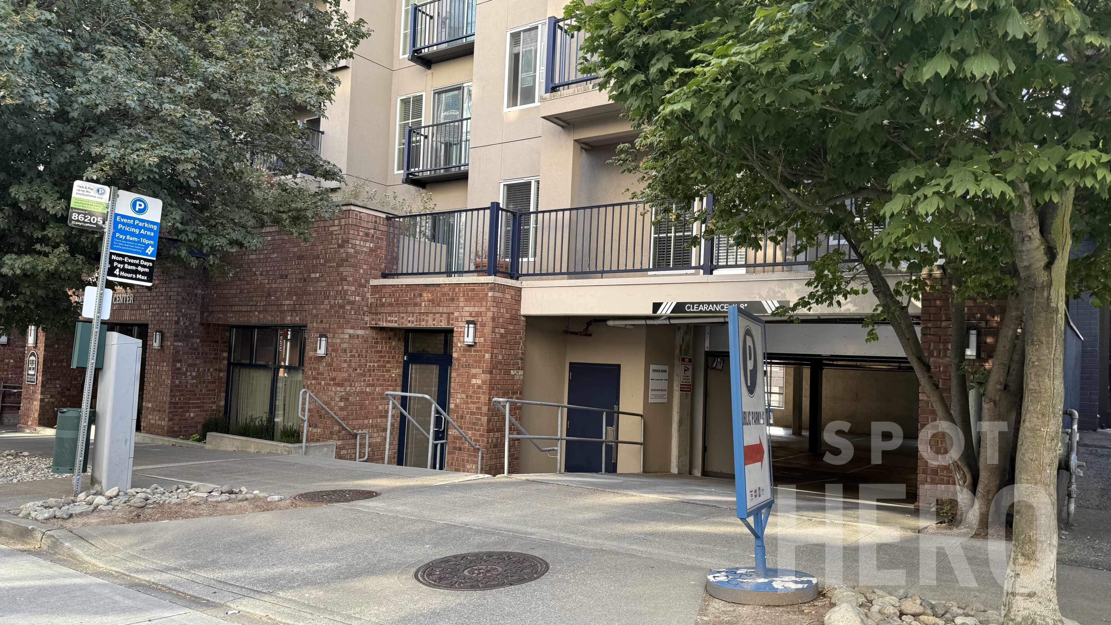Photo of 315 1st Ave. W - The Counterbalance Garage A0776