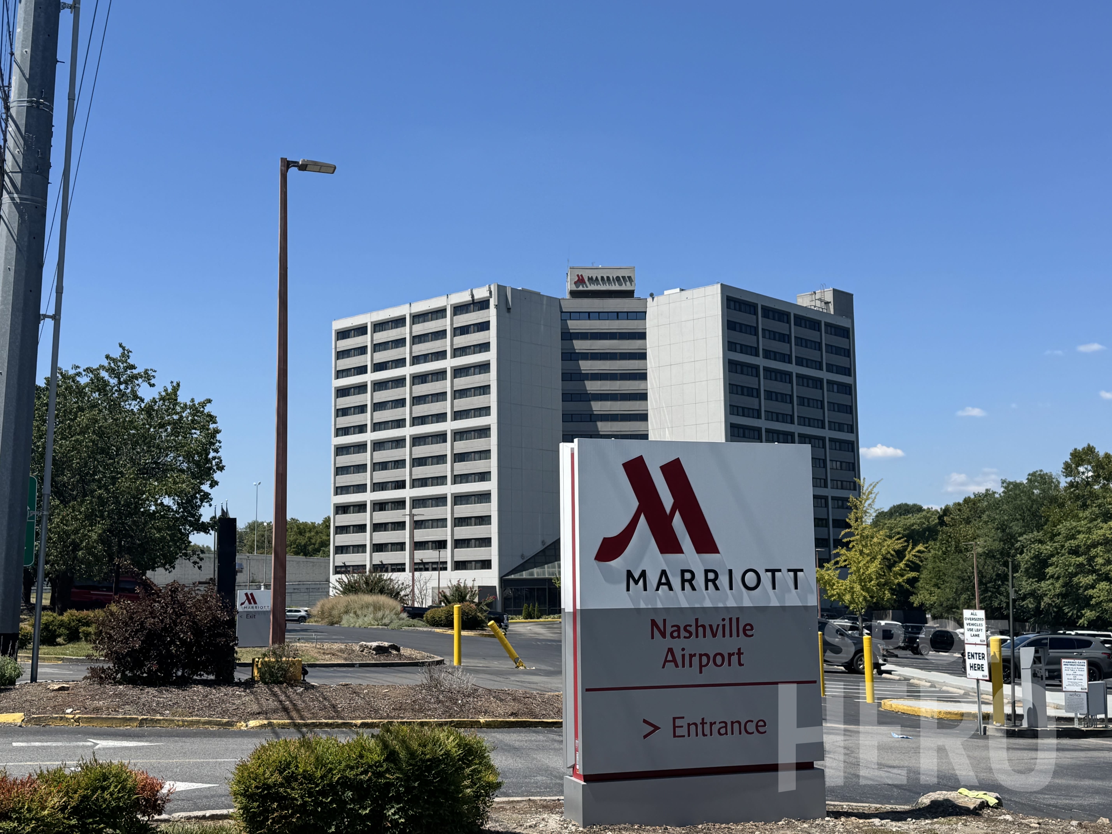 Photo of Marriott Nashville Airport - Uncovered Self Park