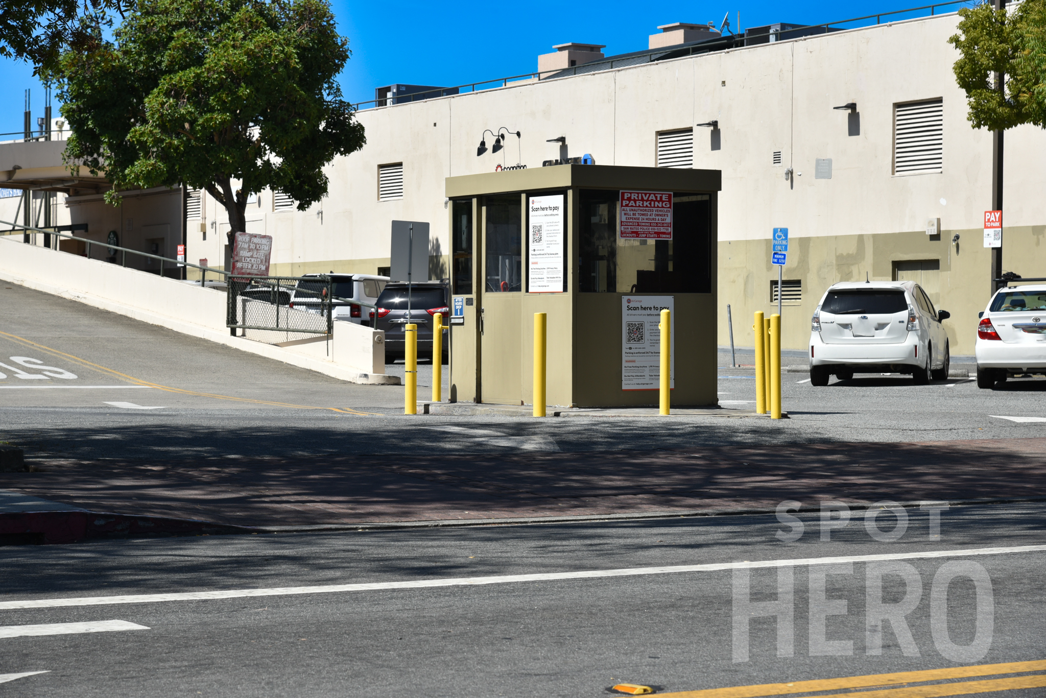 Photo of 470 S San Mateo Dr. - Central Park Plaza Lot