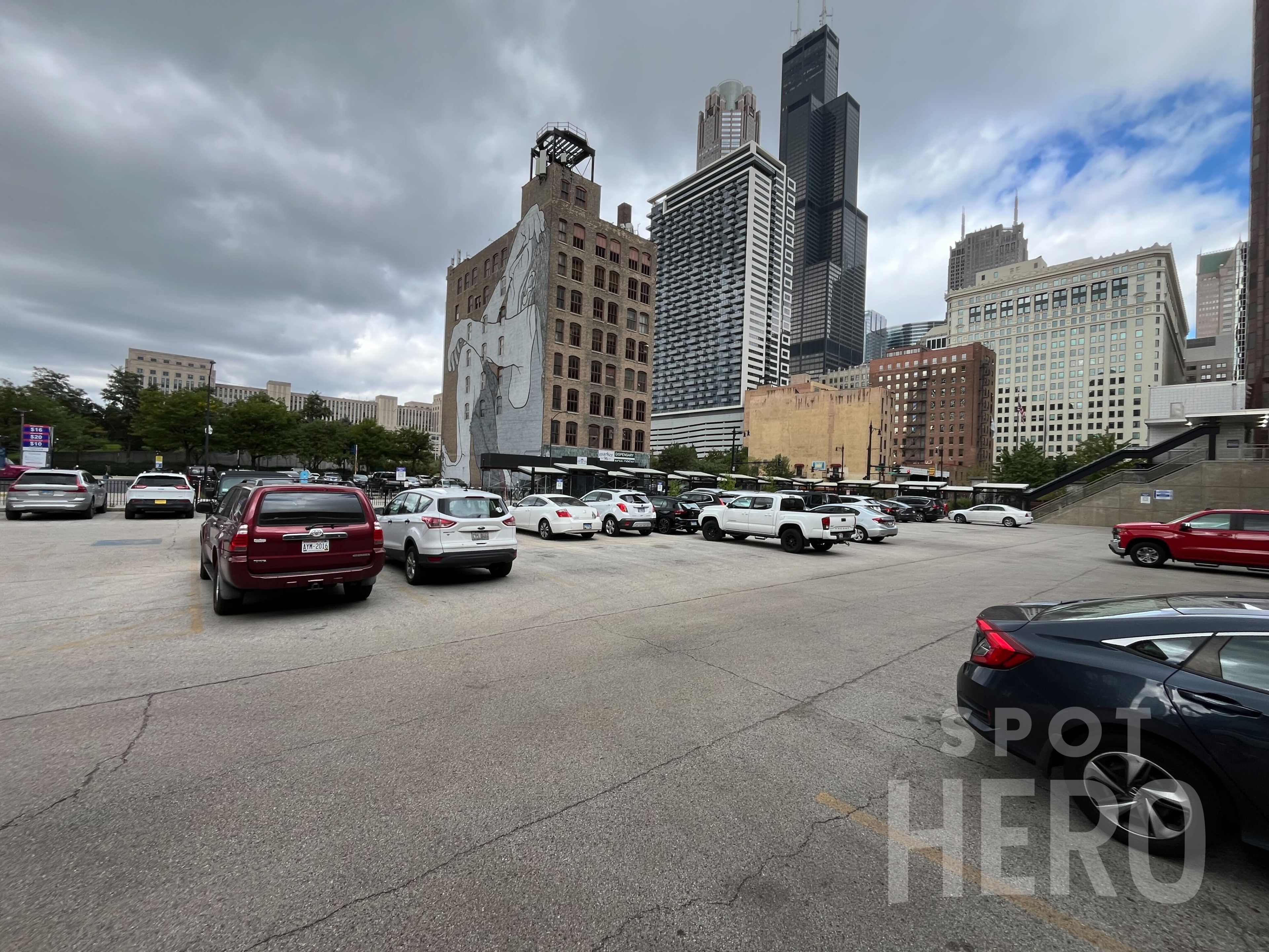 Photo of 162 W Harrison (515 S Financial Pl) - LaSalle Street Station