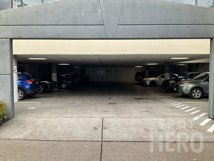 Photo of 936 N 34th St. - Garage (WU18)