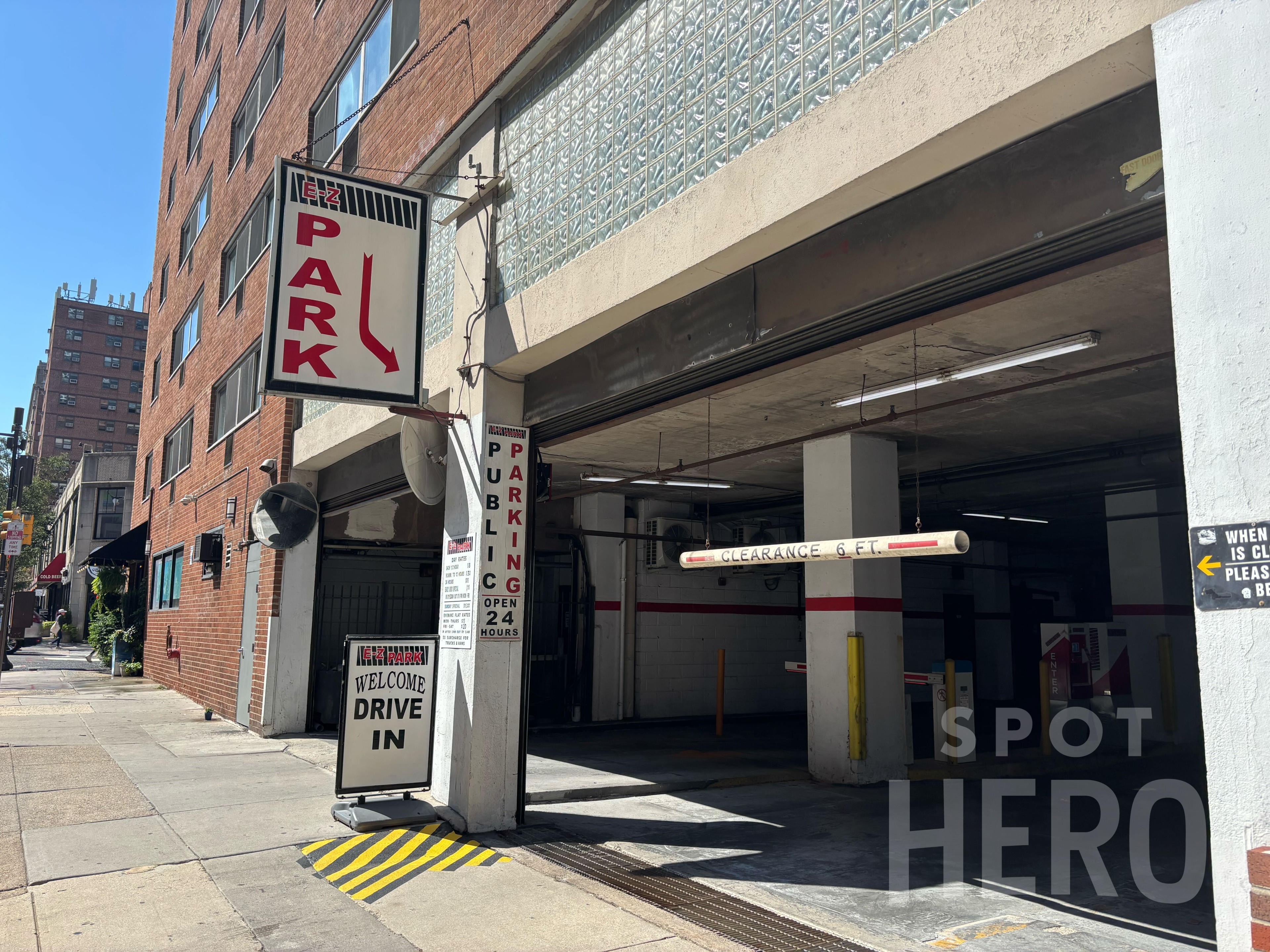 Photo of 36 S 21st St. (2101 Chestnut) - Valet Garage