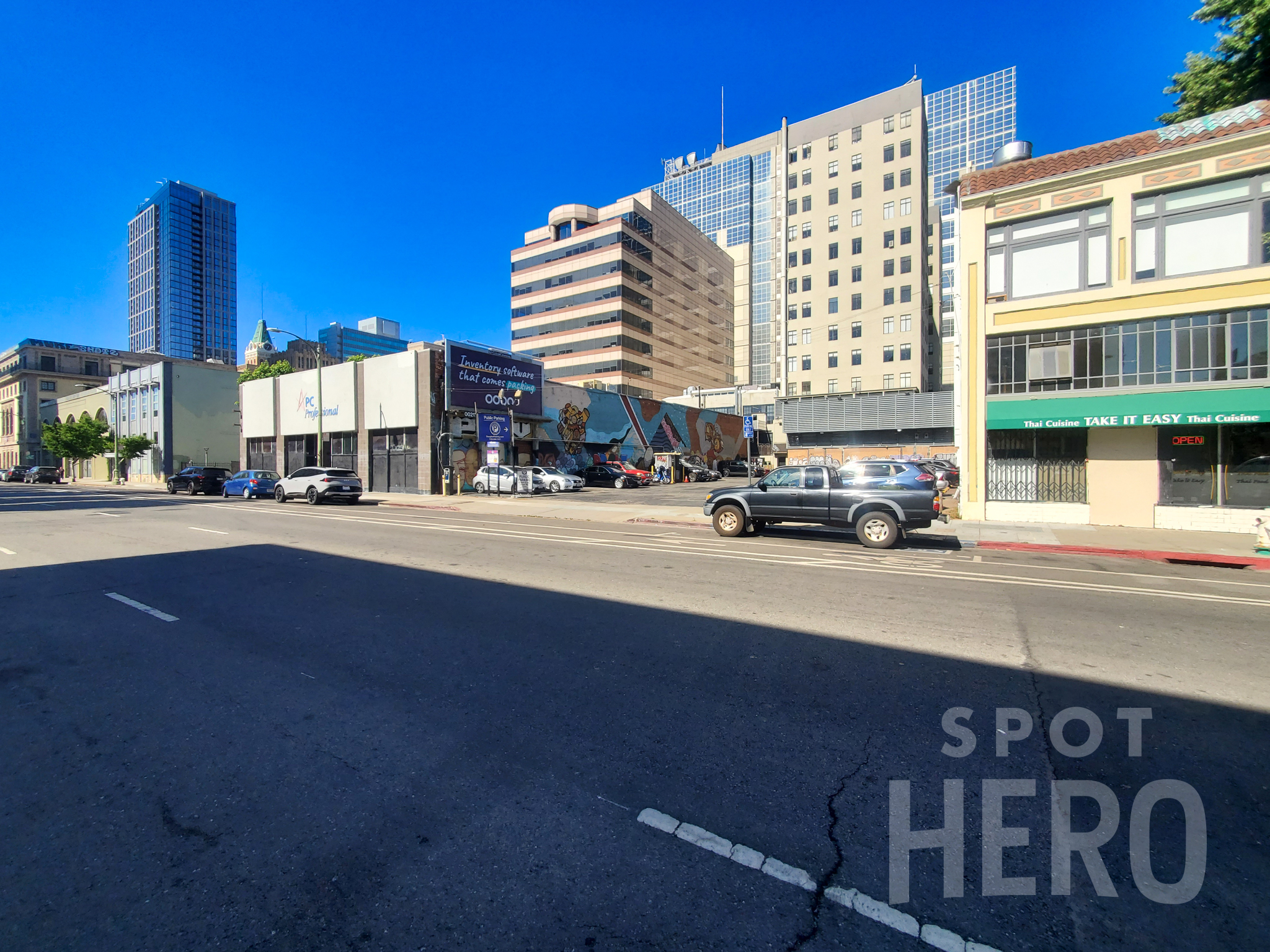 Photo of 1629 Webster St. - Balco Lot - Valet Assist