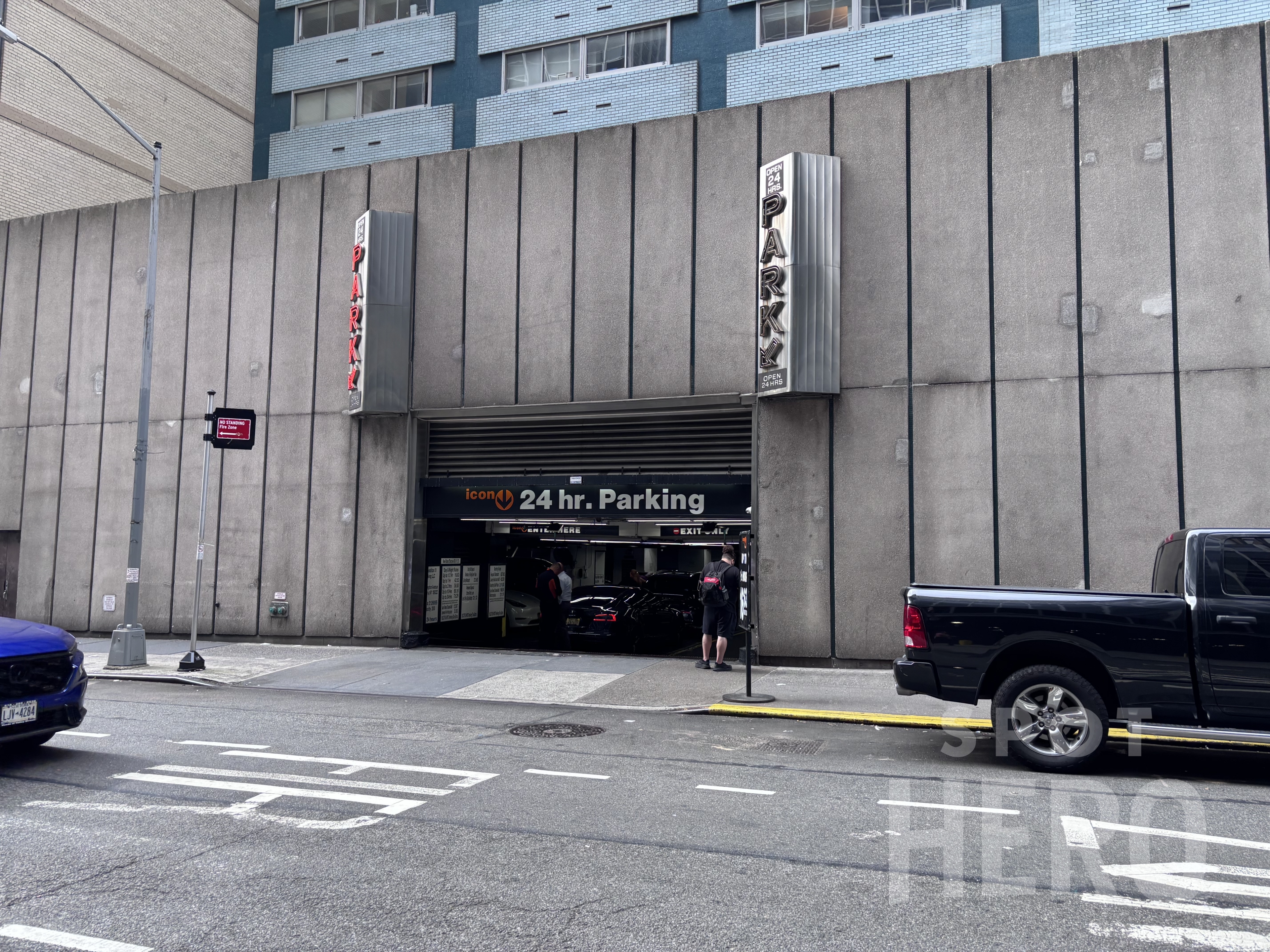 Photo of 166 E 51st St. - Valet (569-573 Lexington Ave Garage)