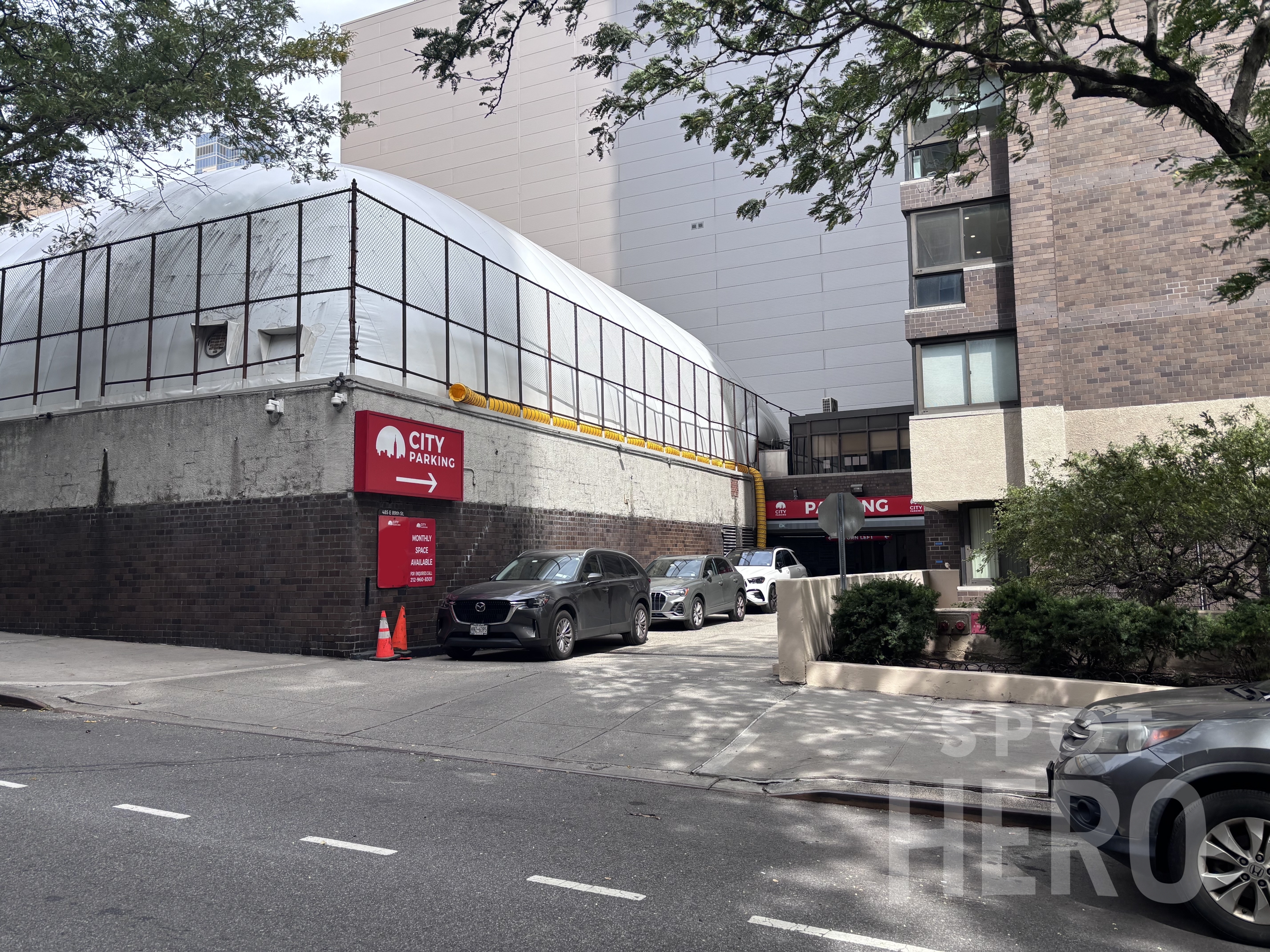 Photo of 485 E 89th St. - 1725 York St. Valet Garage