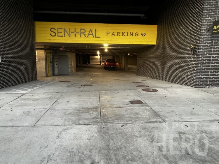 Photo of 530 6th Ave. S (516 Lea Ave.) - Sentral Garage