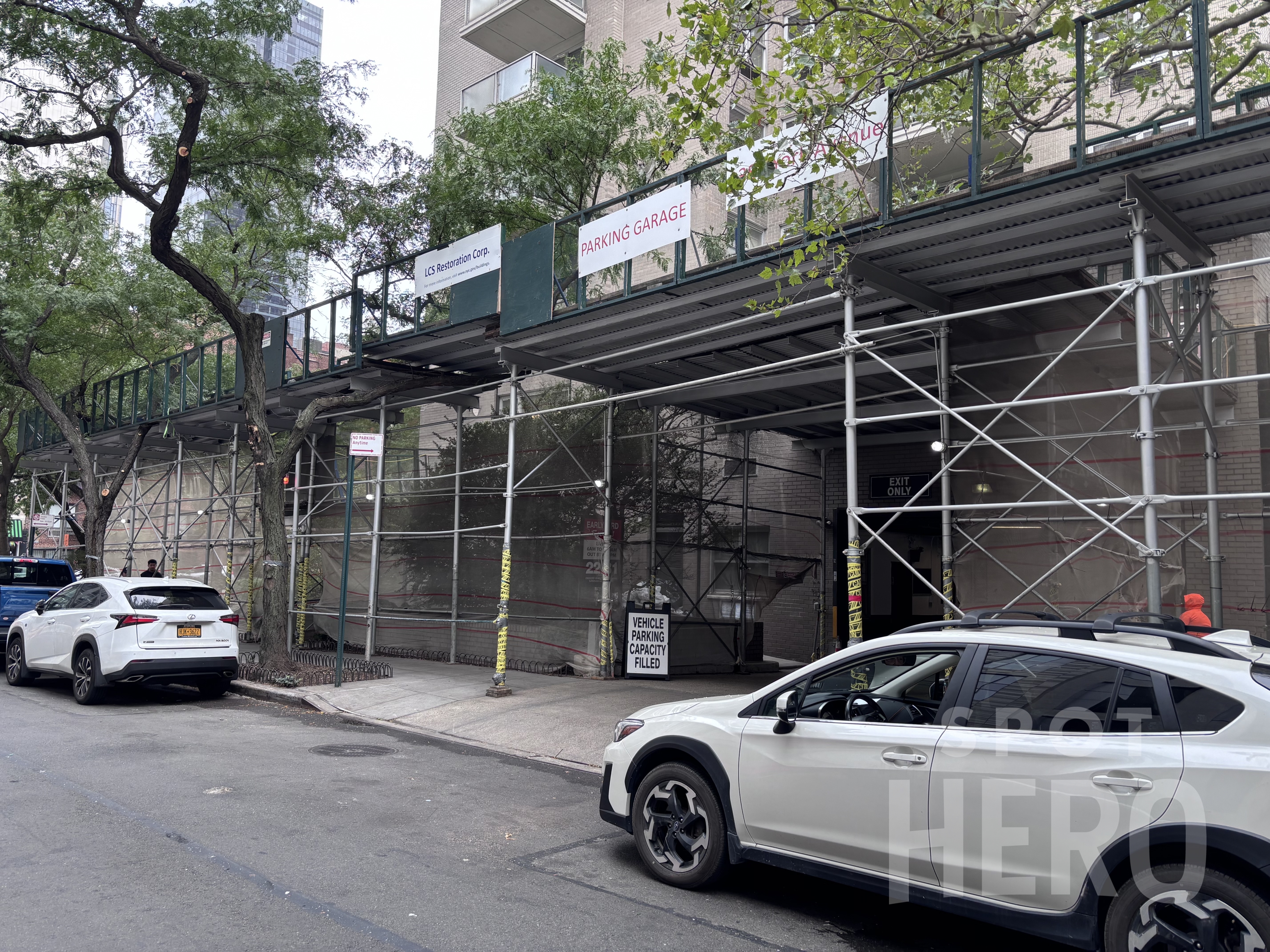 Photo of 496 E 74th St. (1385 York Ave.) - Valet Garage