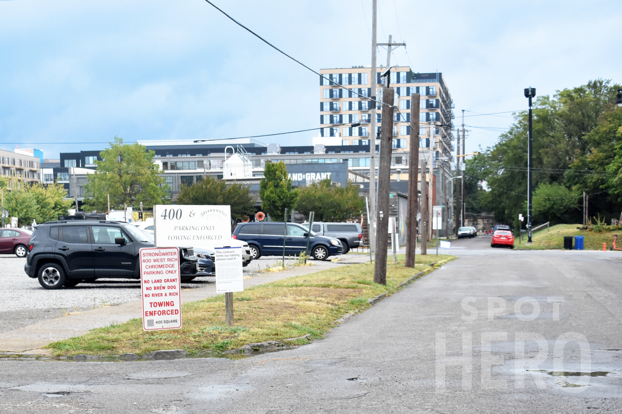 Photo of 173 Lucas St. (431 W Town St.) - 400 Square Lot