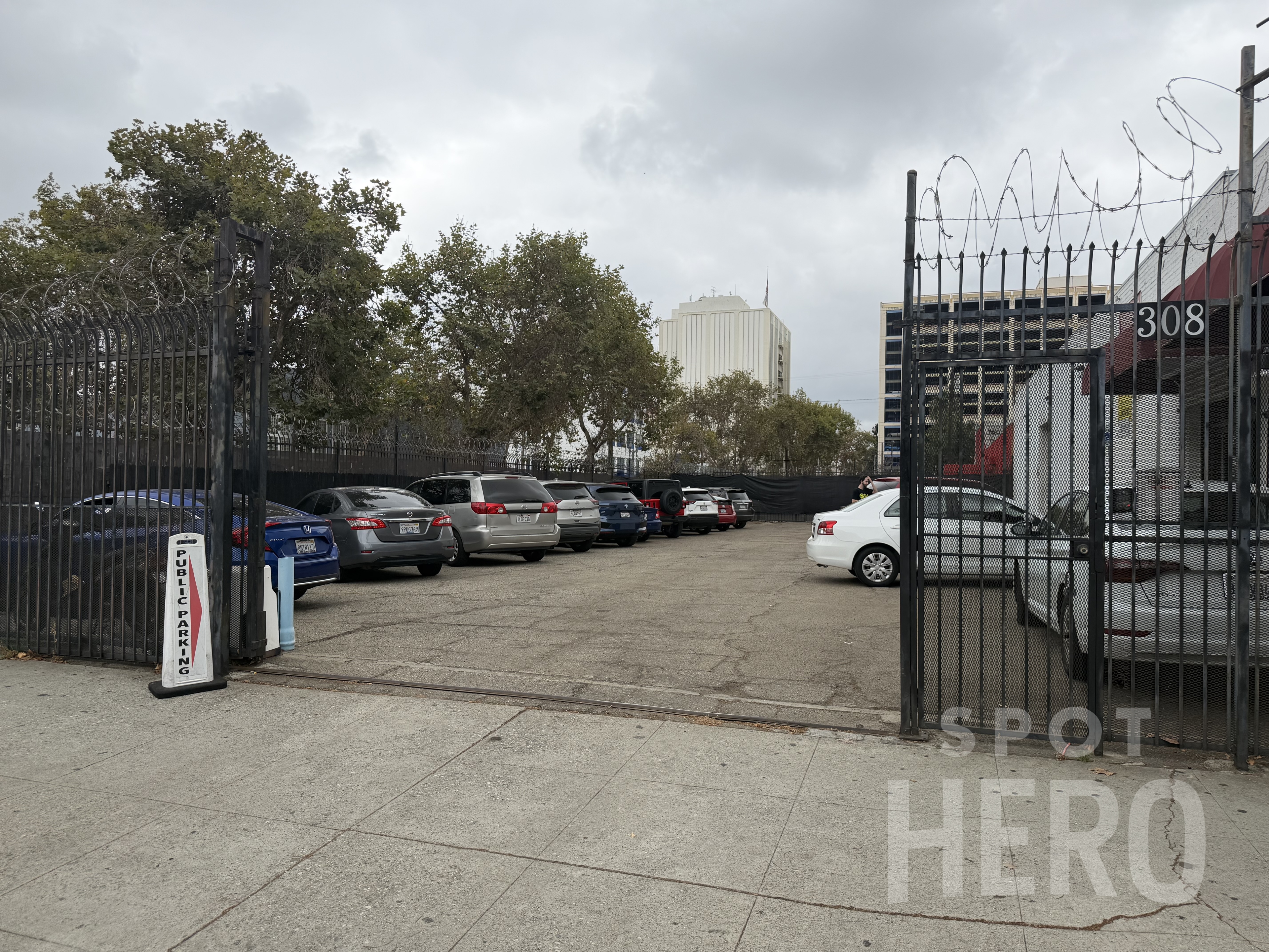 Photo of 308 W 14th St. - Lot