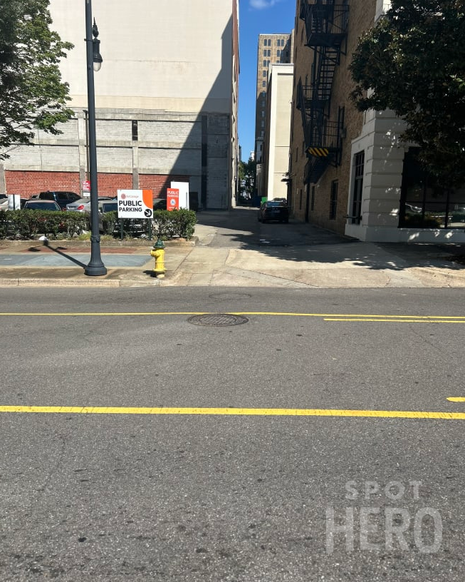 Photo of 113 19th St. N - Linq Downtown McWane Science Center Lot