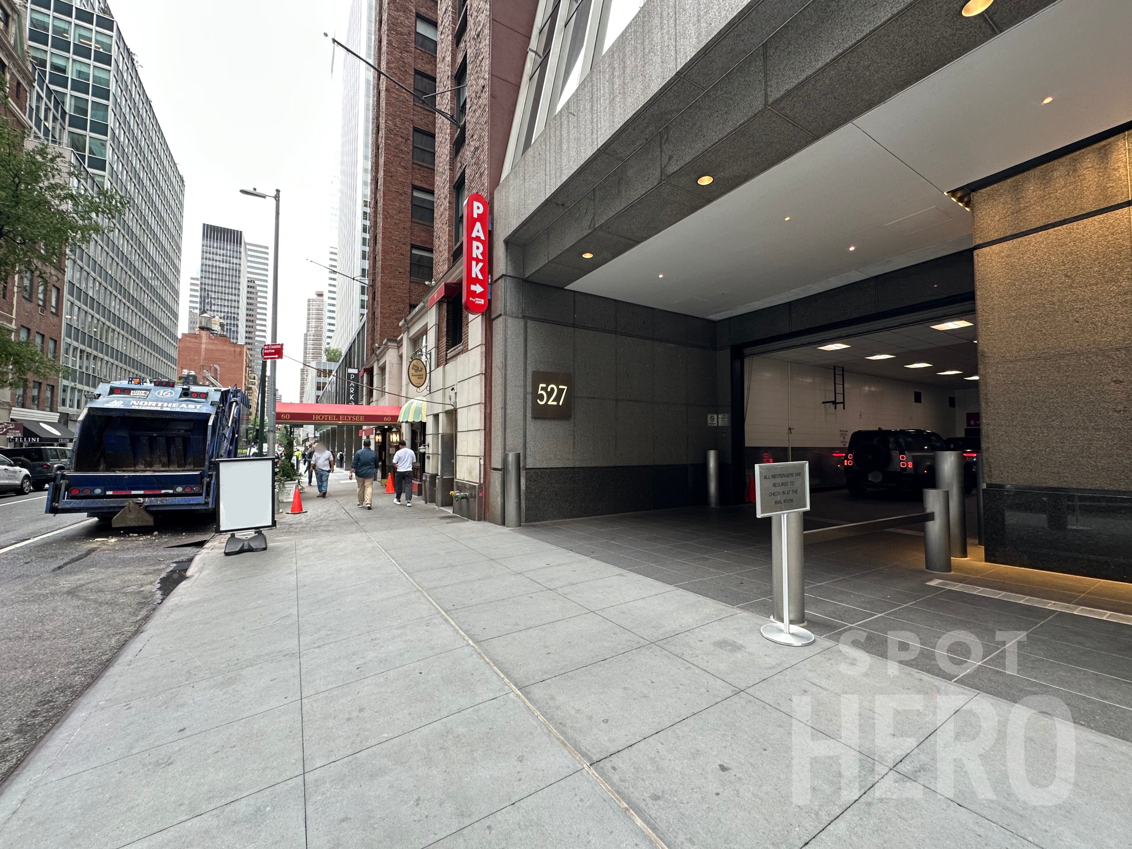 Photo of 527 Madison Ave. - Garage