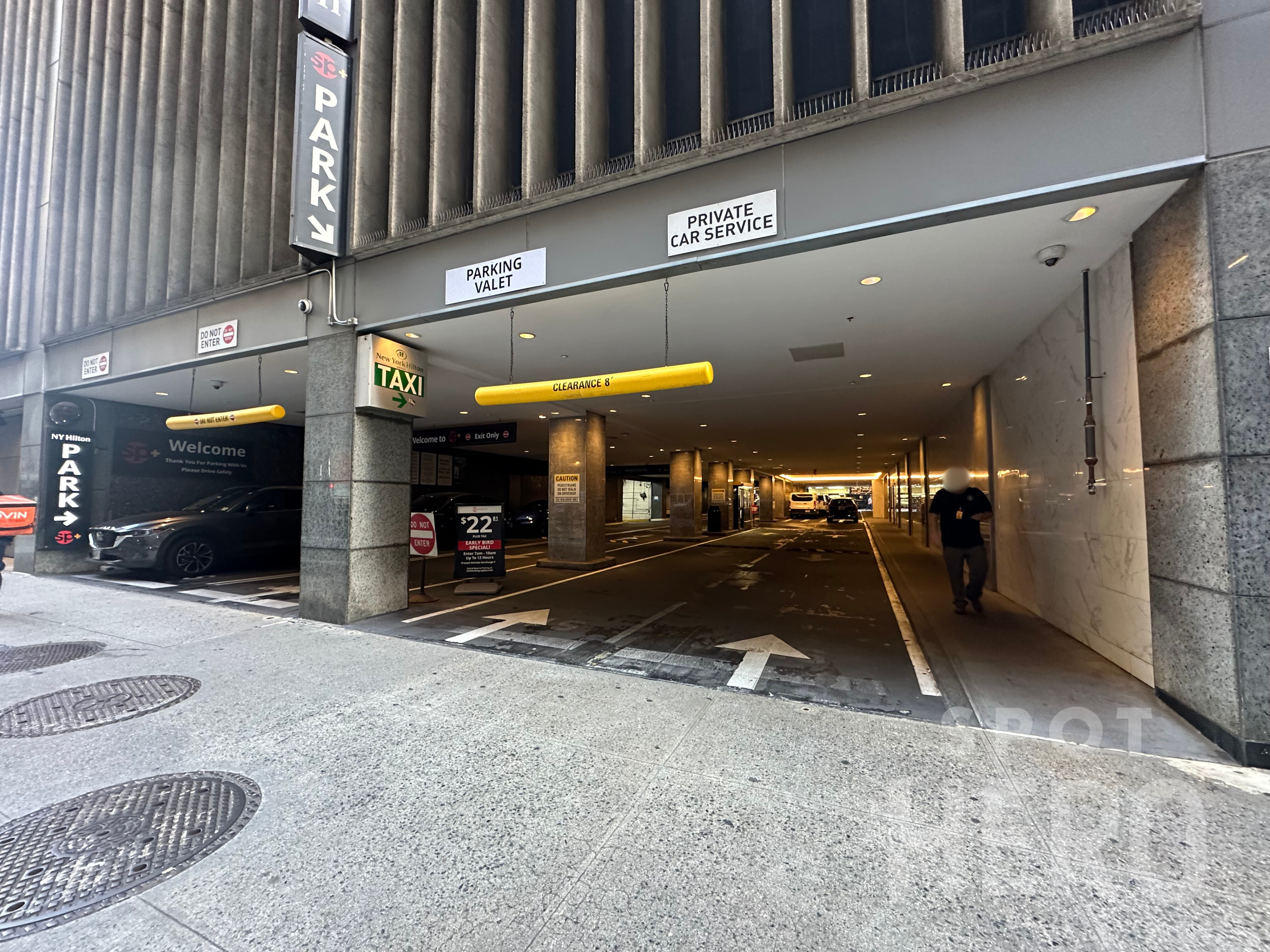 Photo of 101 W 53rd St - Hilton Hotel Valet Garage