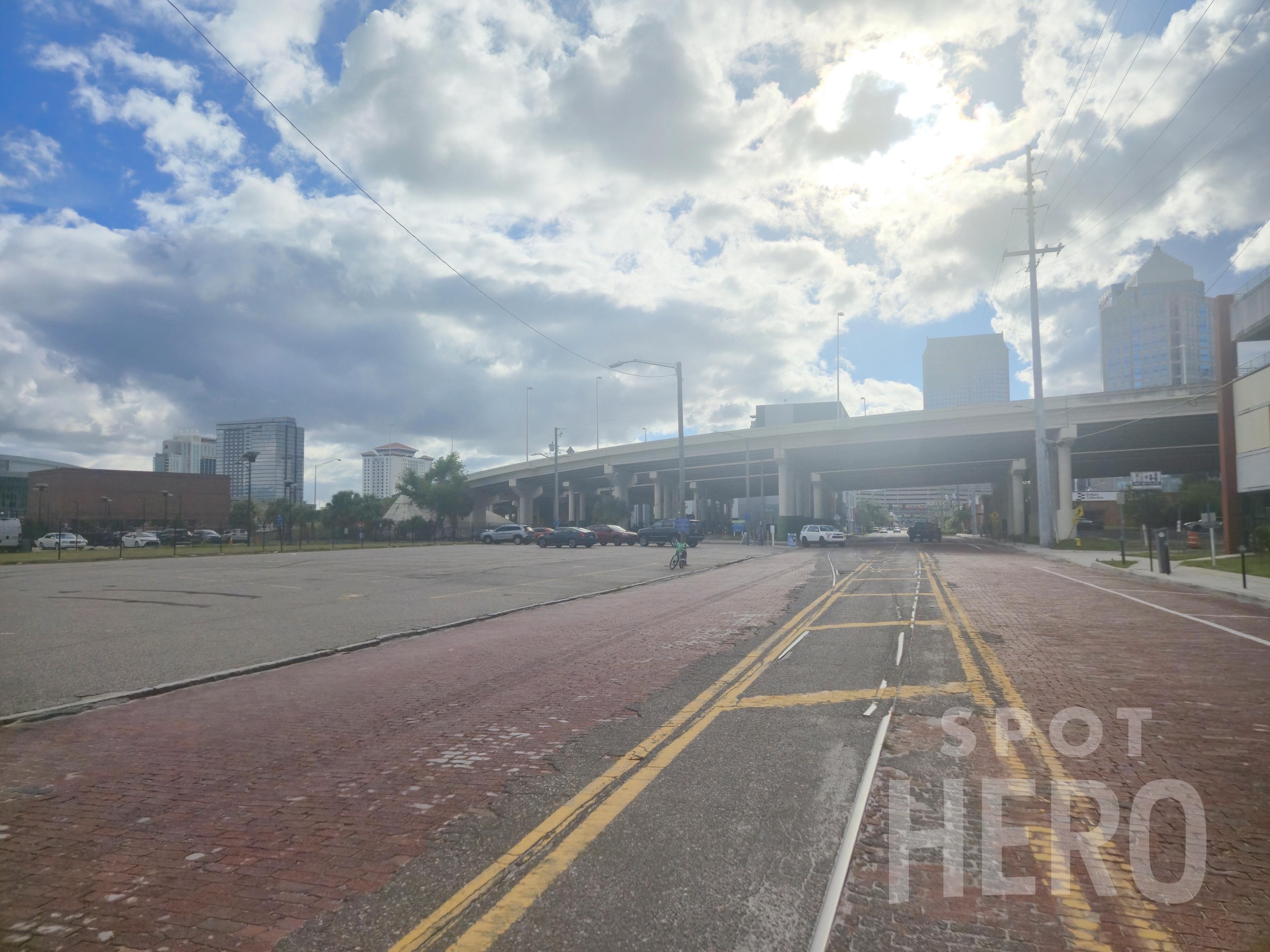 Photo of 902 E Whiting St. (Tampa - 717 L24) - Whiting Lot