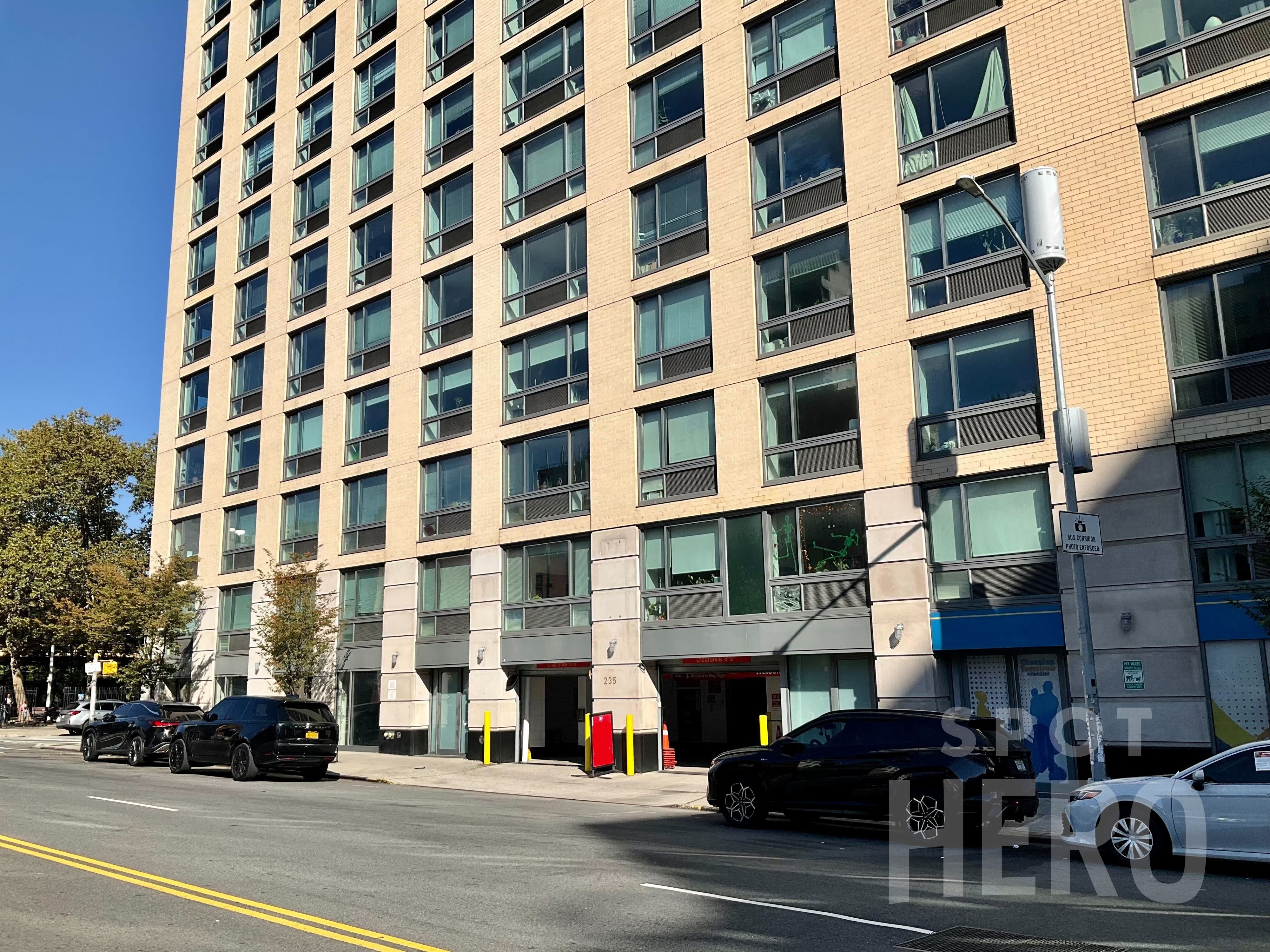 Photo of 235 Gold St. - Valet