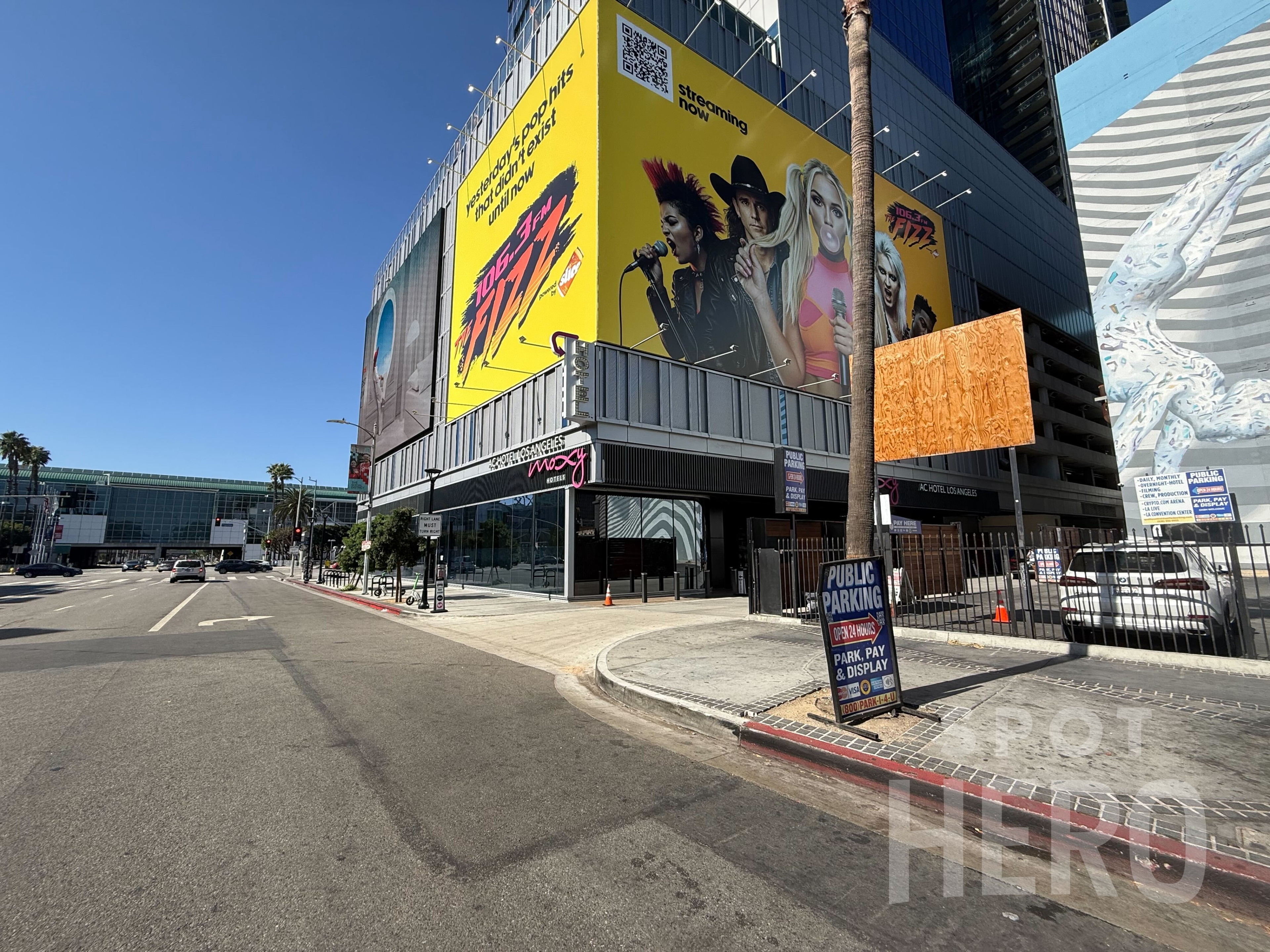 Photo of 601 W Pico Blvd. - Valet Lot