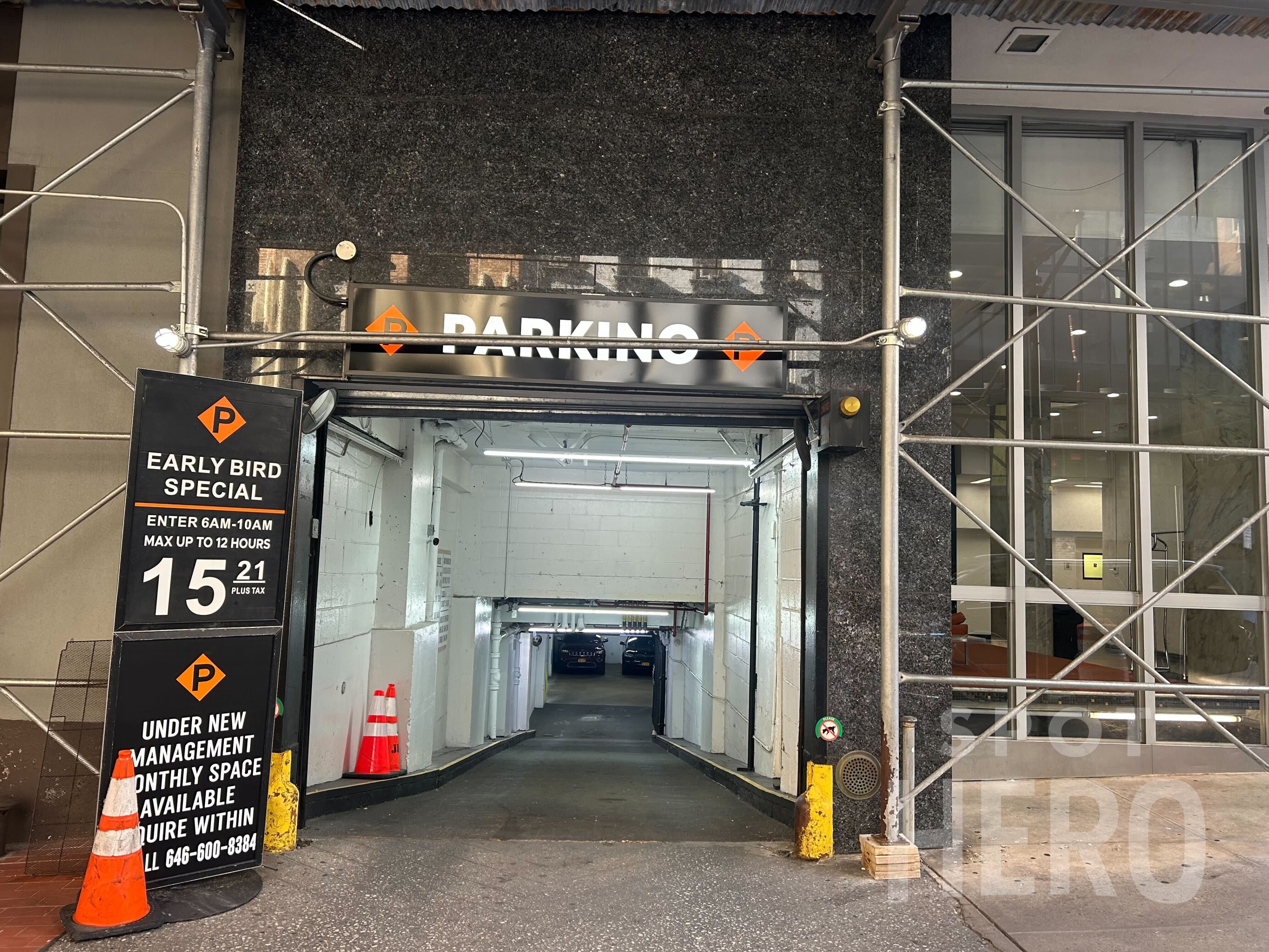 Photo of 300 E 46th St. - GNK PARKING