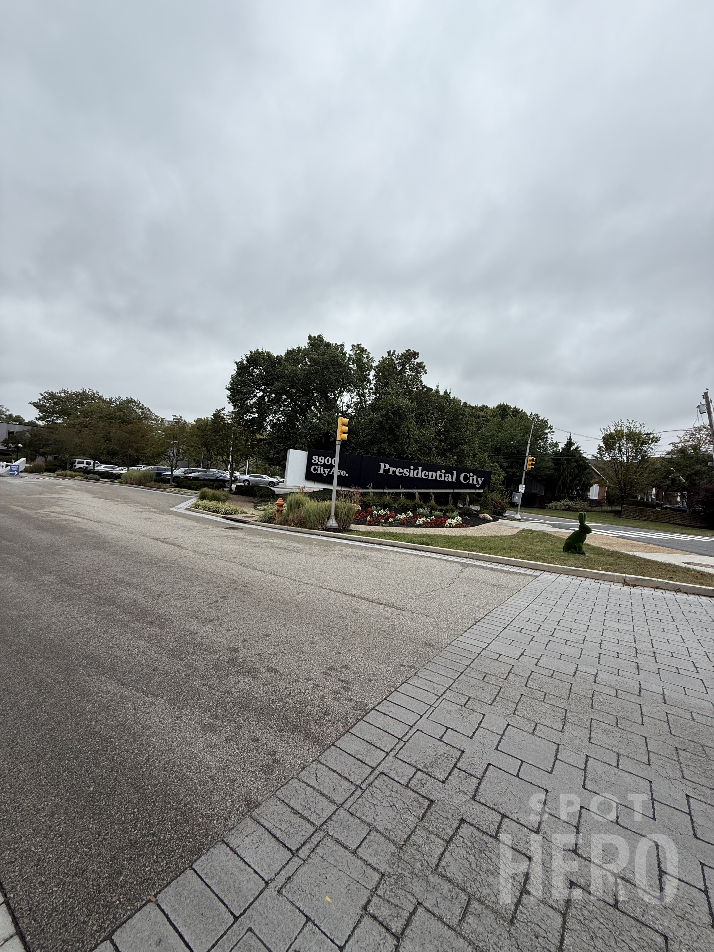 Photo of 8 Winding Dr. (3900 City Ave.) - Presidential City Garage