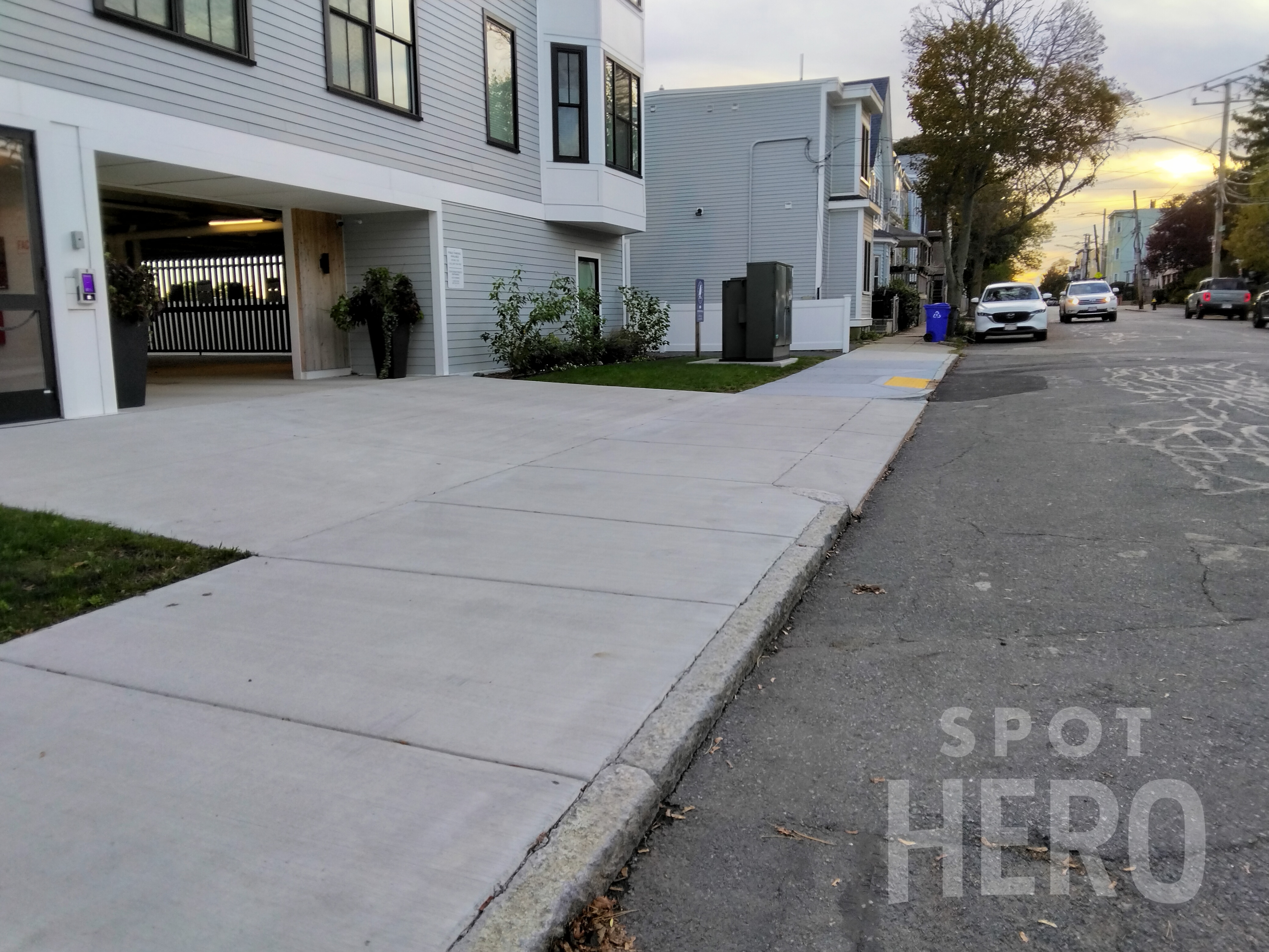 Photo of 181 Coleridge St. - Garage