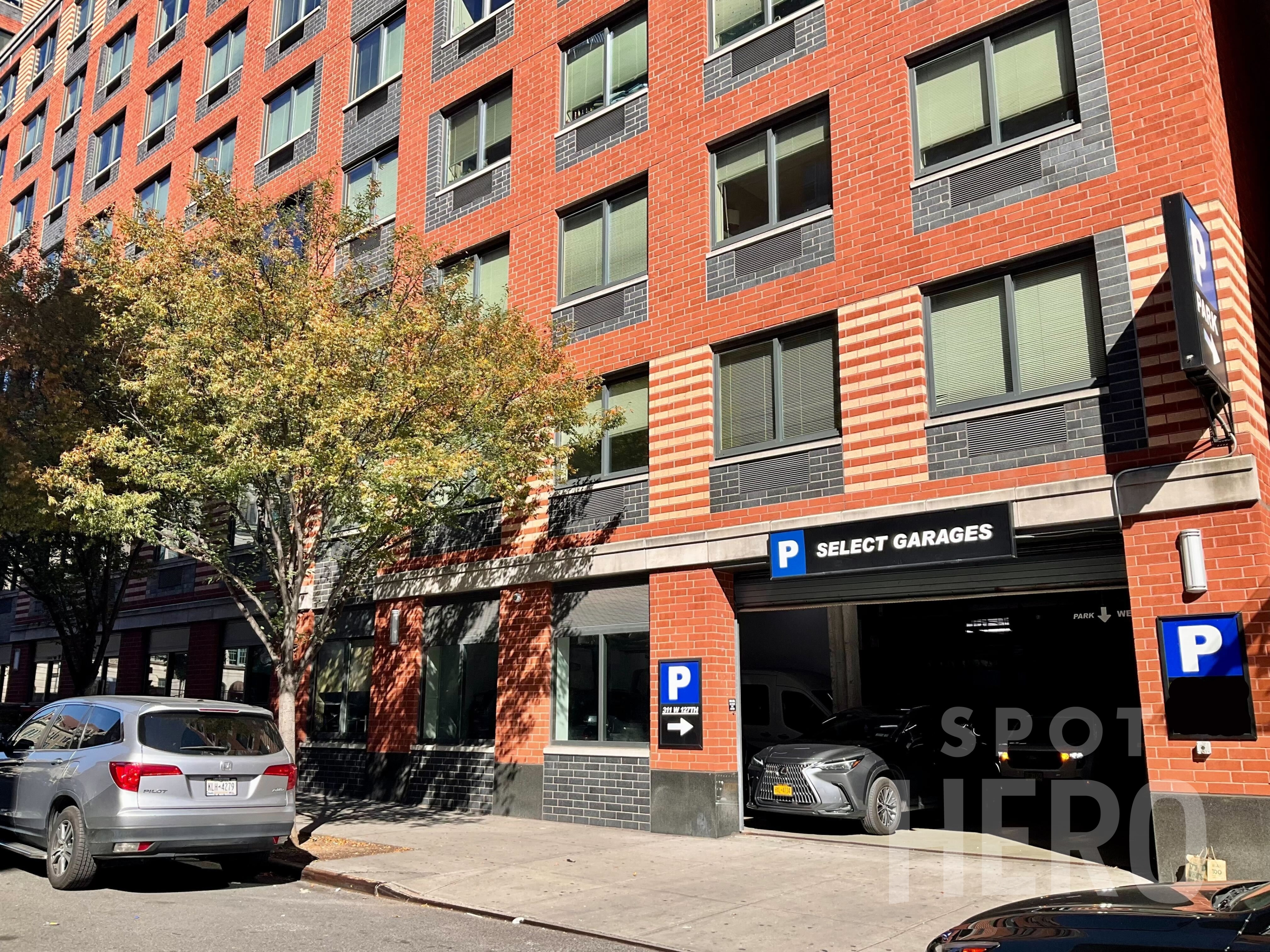 Photo of 311 W 127th St. - Select Garages