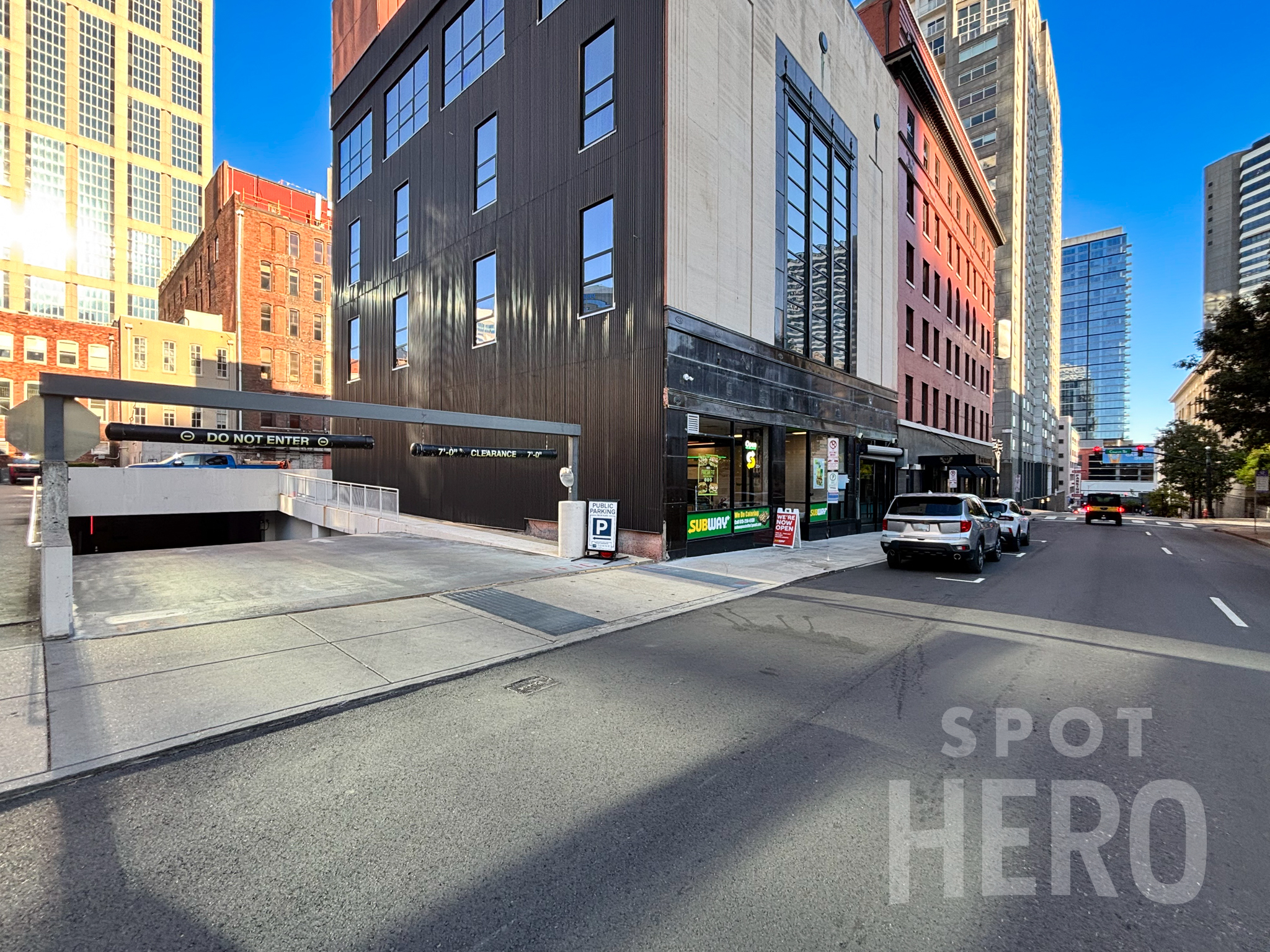 Photo of 220 6th Ave. N - Nashville City Center Garage