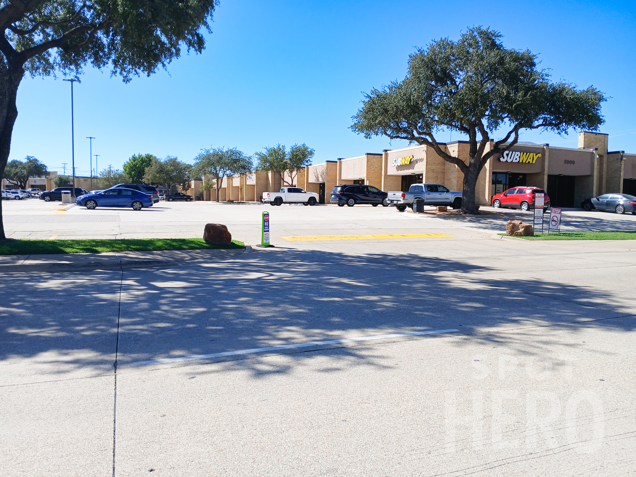 Photo of 2000 E Randol Mill Rd. - Lot