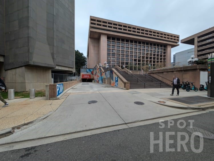 Photo of 840 D St. SW - L'Enfant Plaza East Garage