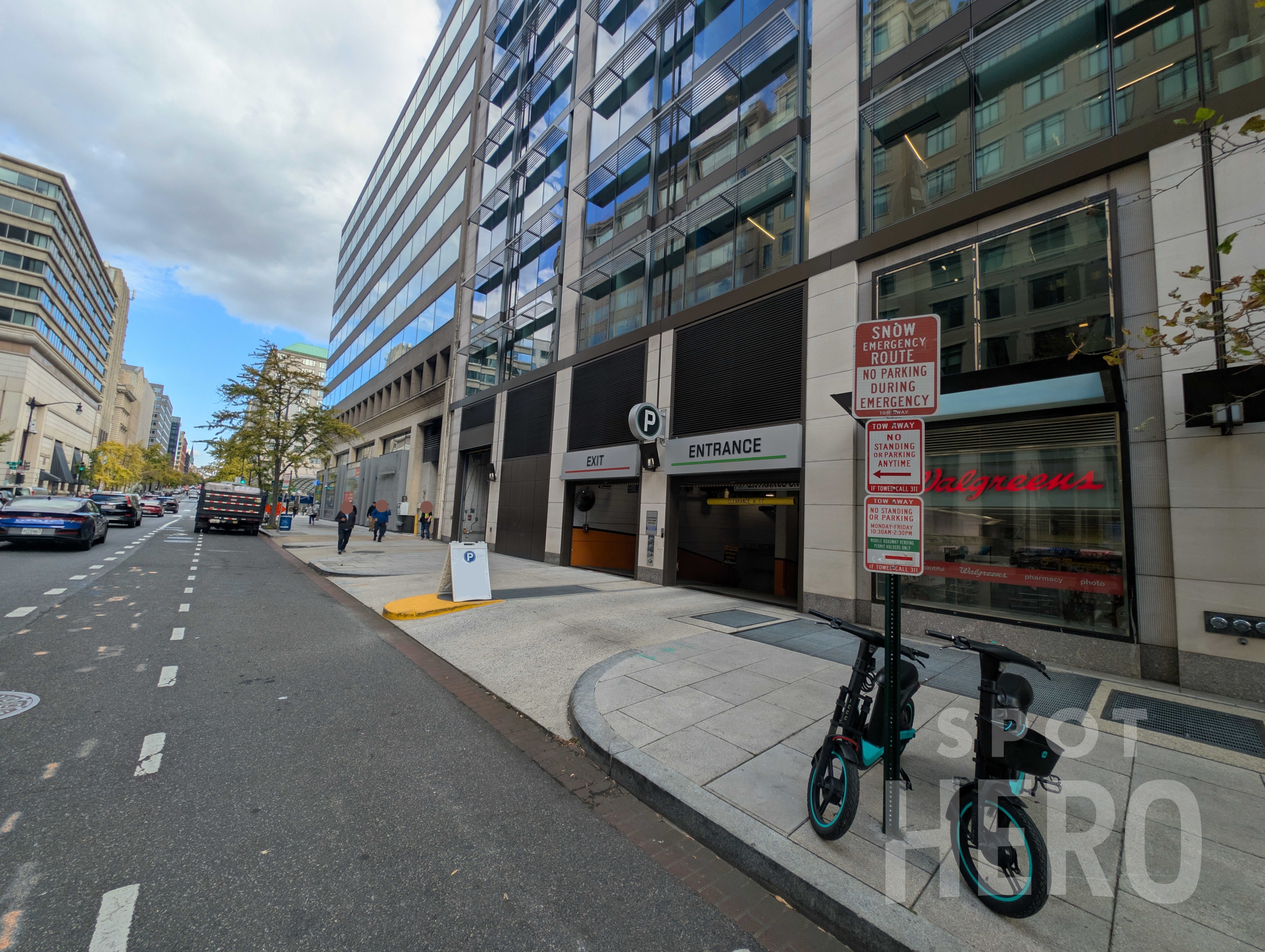 Photo of 603 12th St. NW (1155 F St. NW) - Garage