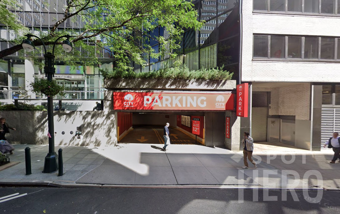 Photo of 119 East 40th St (101 Park Ave.) - Valet Garage
