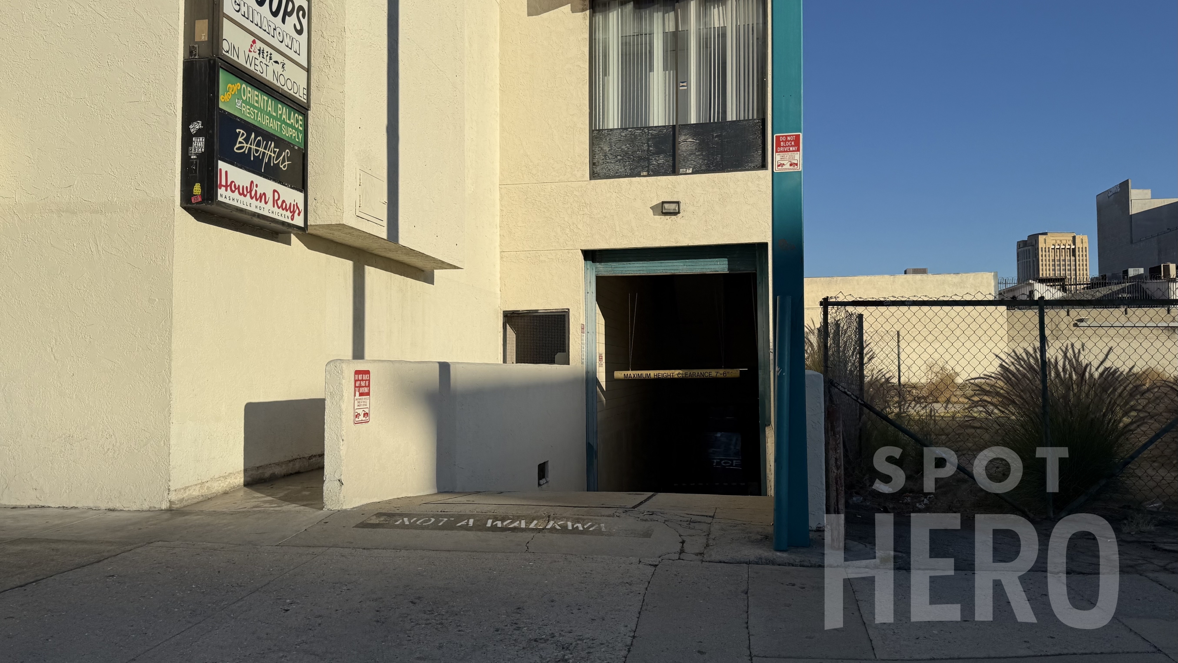 Photo of 727 N. Broadway - Far East Plaza Garage