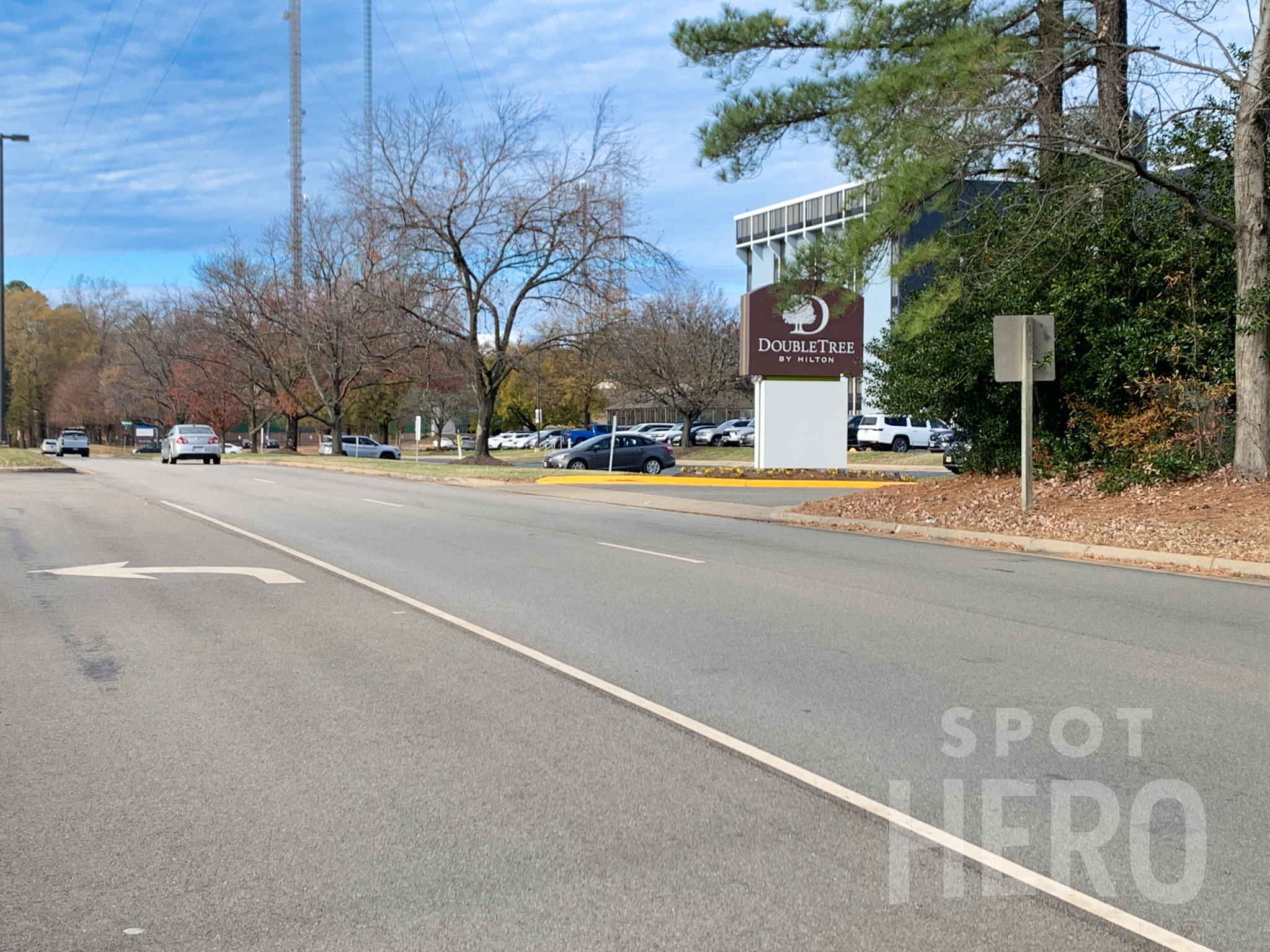 Photo of 1058 Koger Center Blvd. (1021 Koger Center Blvd.) - Doubletree Richmond Midlothian Lot