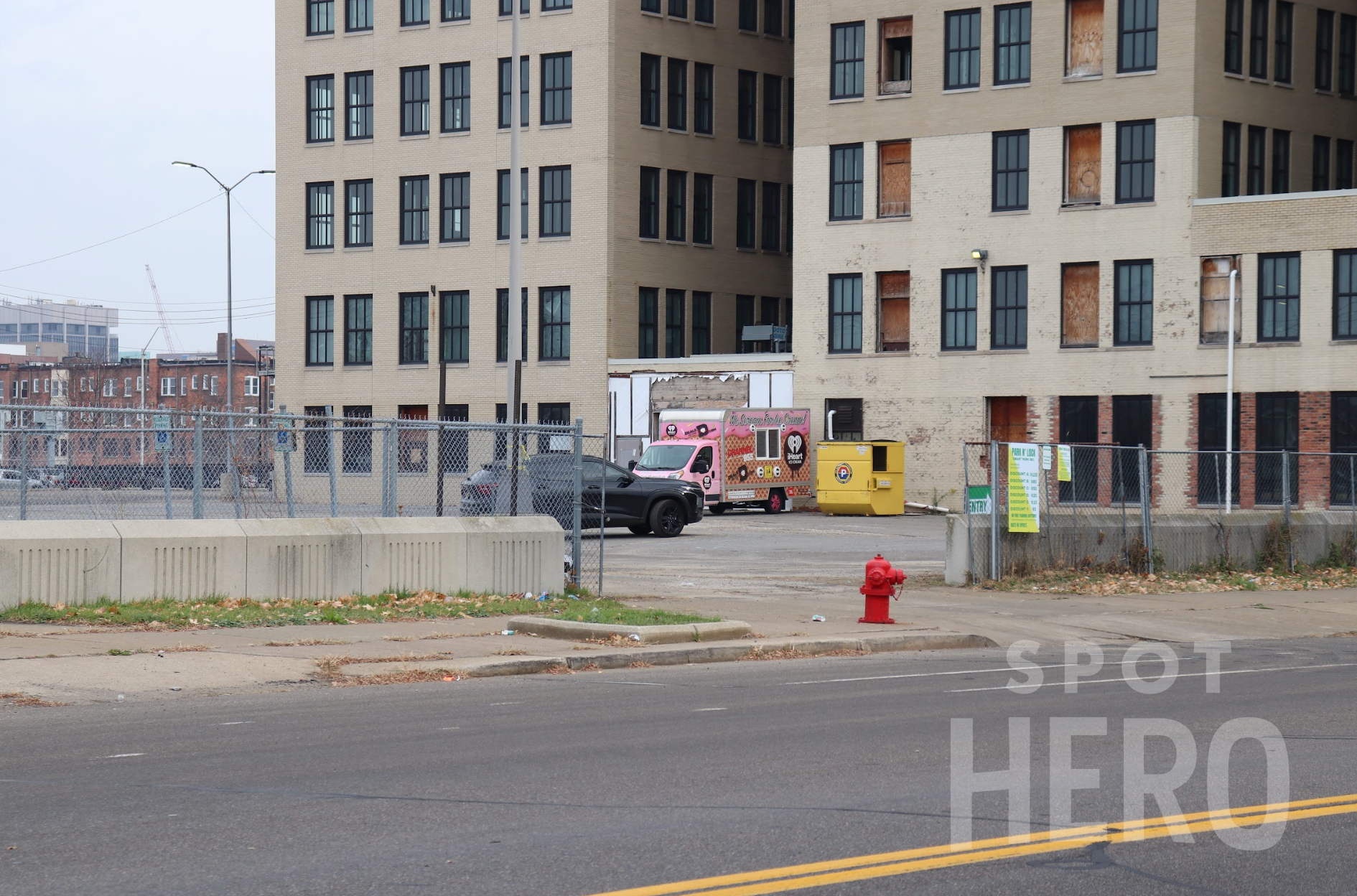 Photo of 650 Temple St. - Lot