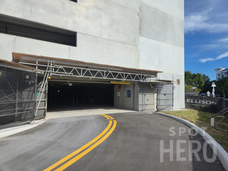 Photo of 1388 1st Ave. N - Garage