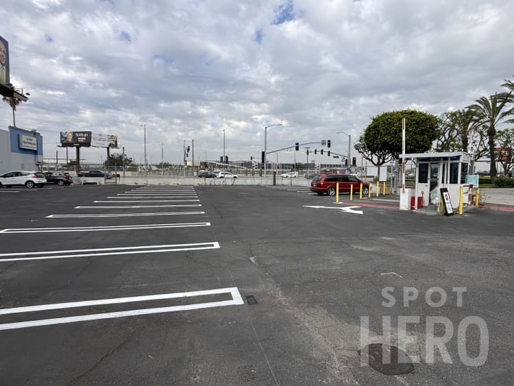 Photo of 10035 S Concourse Way (5430 W Century Blvd.) - Lot (Scan2Pay)
