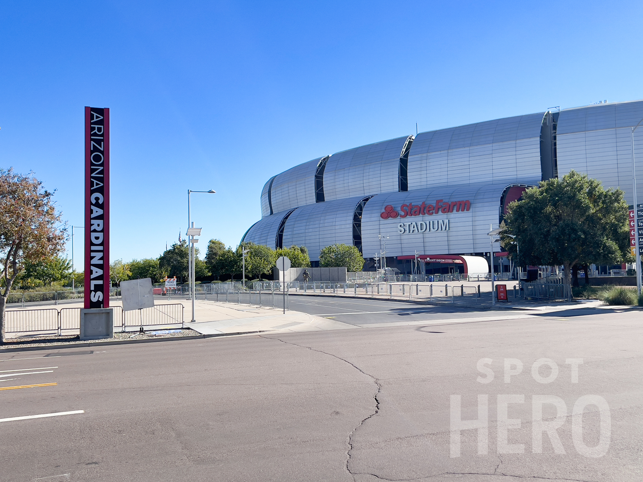 Photo of 1 N Loop Rd. - State Farm Stadium North Lot