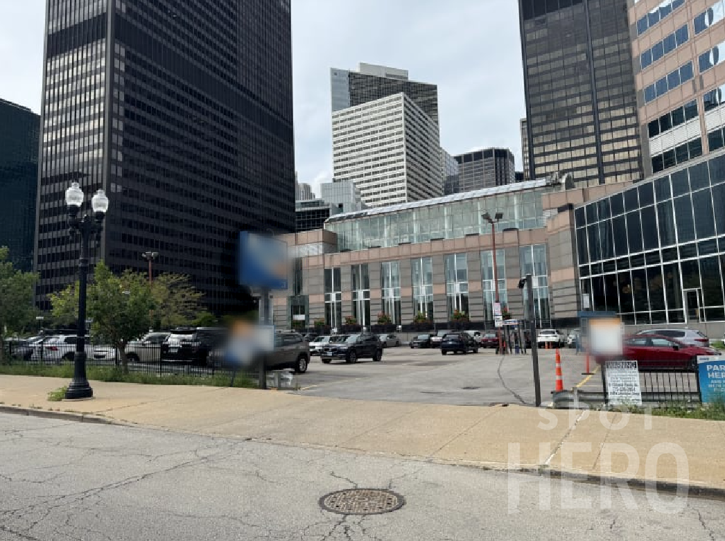 Photo of 322 W Van Buren St. (321 S Wacker Dr.) - Van Buren Riverwalk Parking Lot