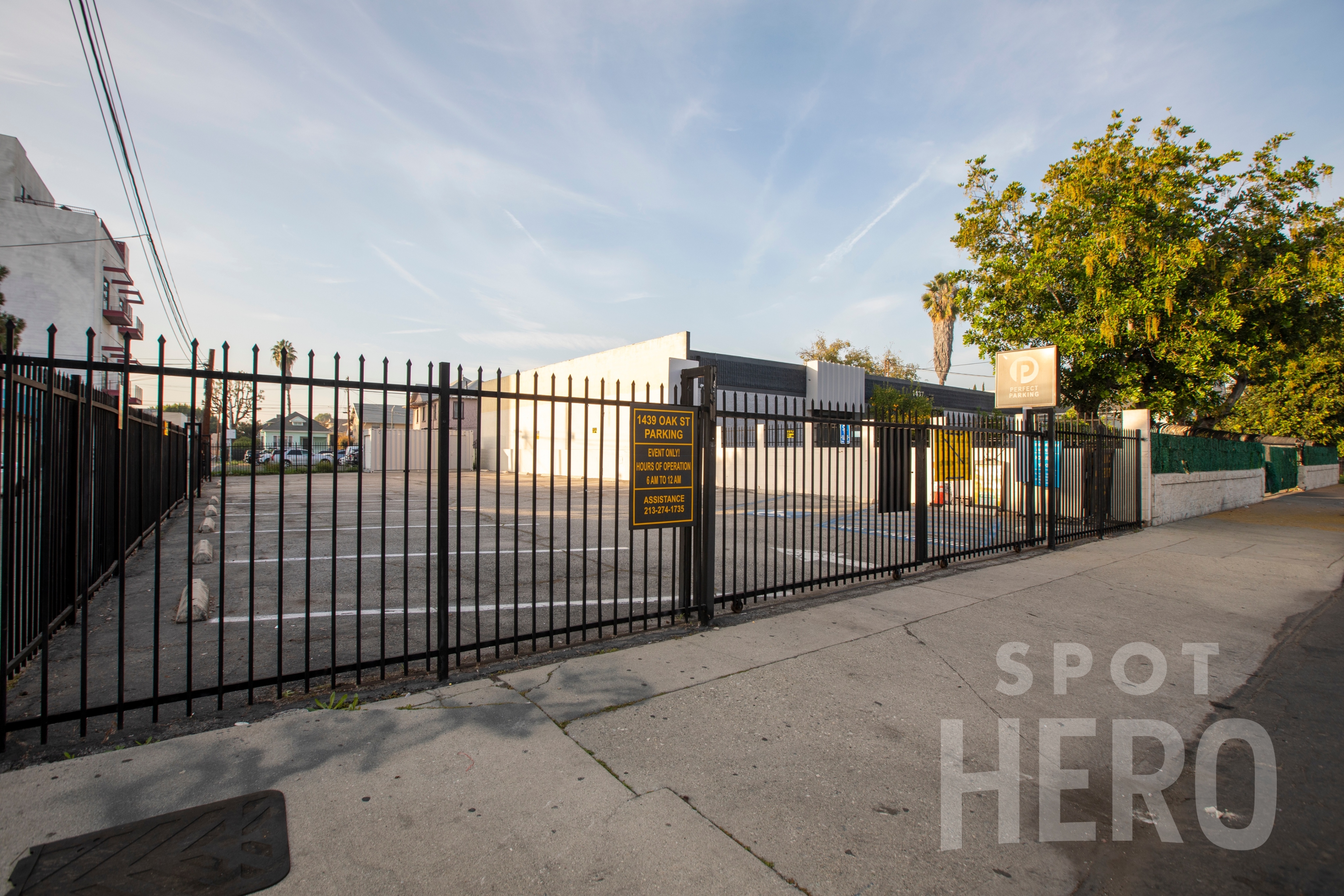 Photo of 1439 Oak St. - Oak Lot