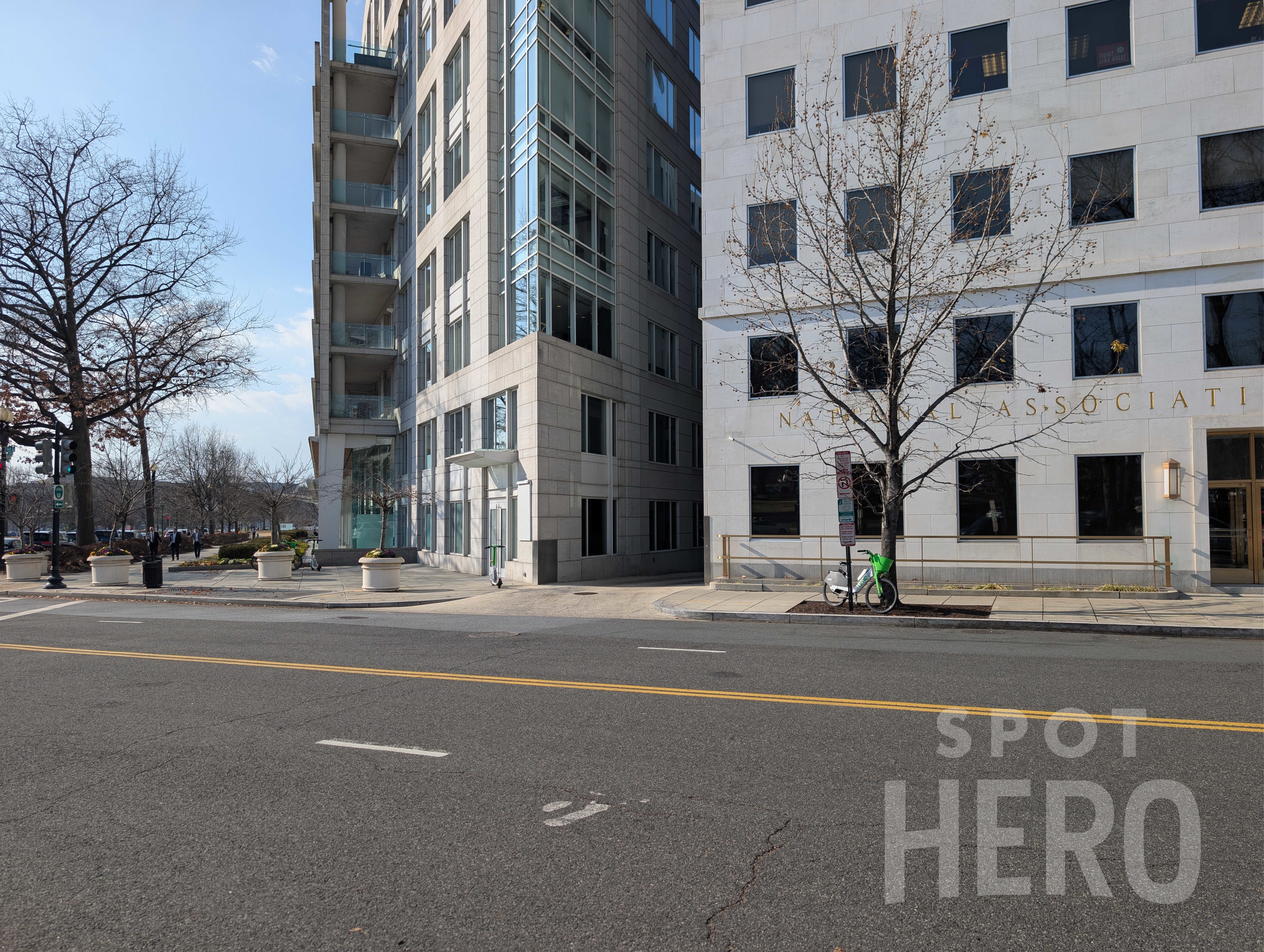 Photo of 240 1st St. NW (122 C St. NW Garage)