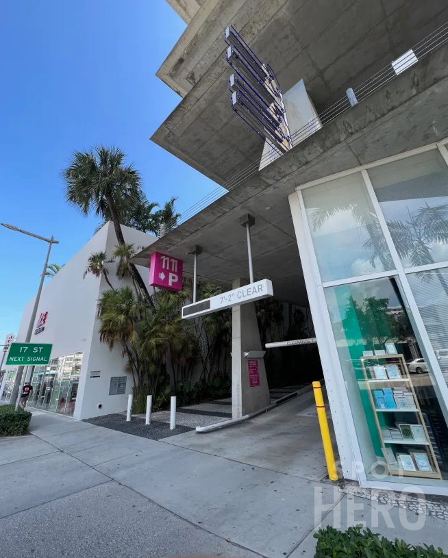 Photo of 1663 Alton Rd. (1111 Lincoln Rd.) - Garage (Lot P2562)