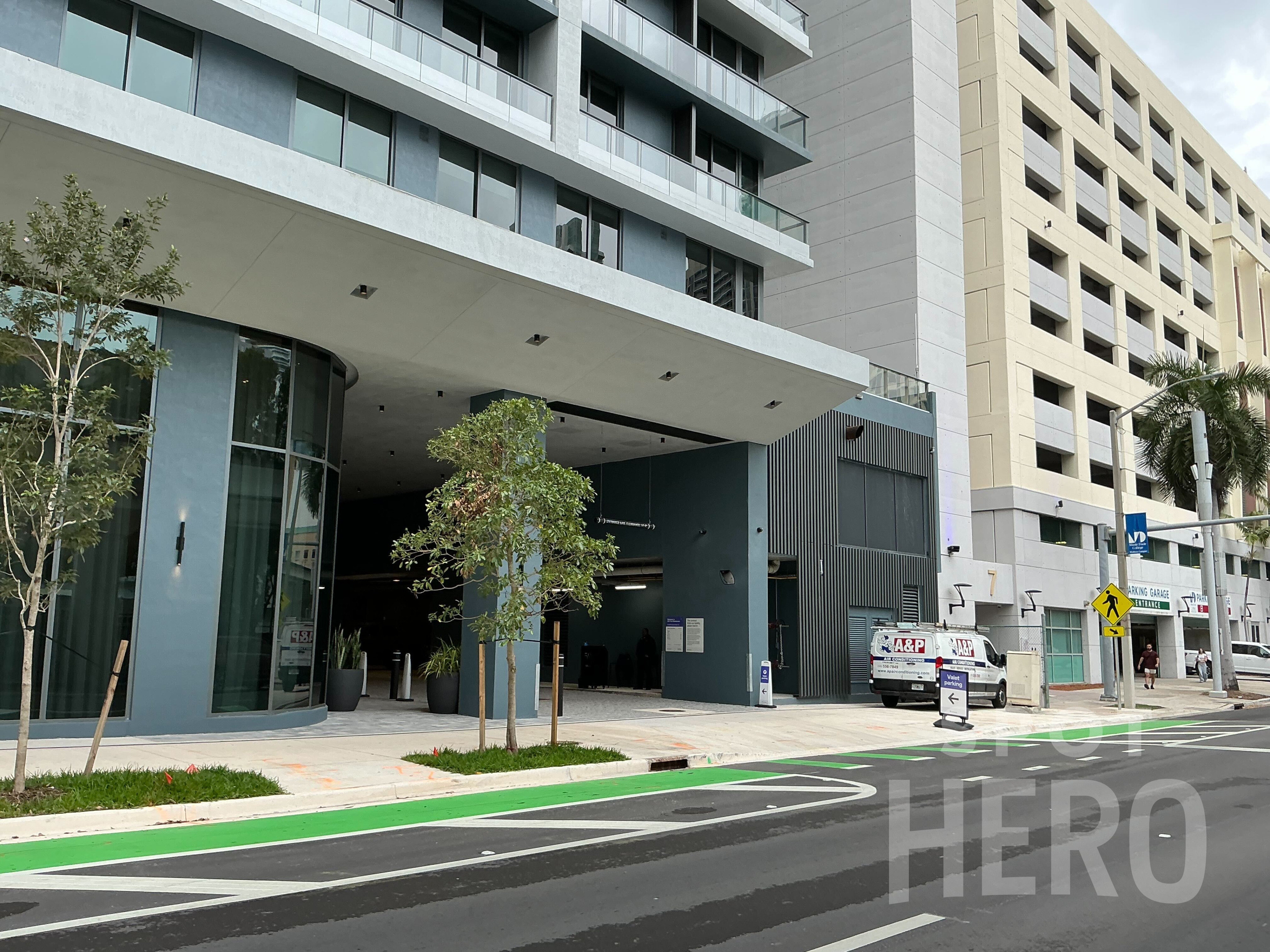 Photo of 121 NE 5th St. (501 NE 1st Ave.) - 501 First Residences