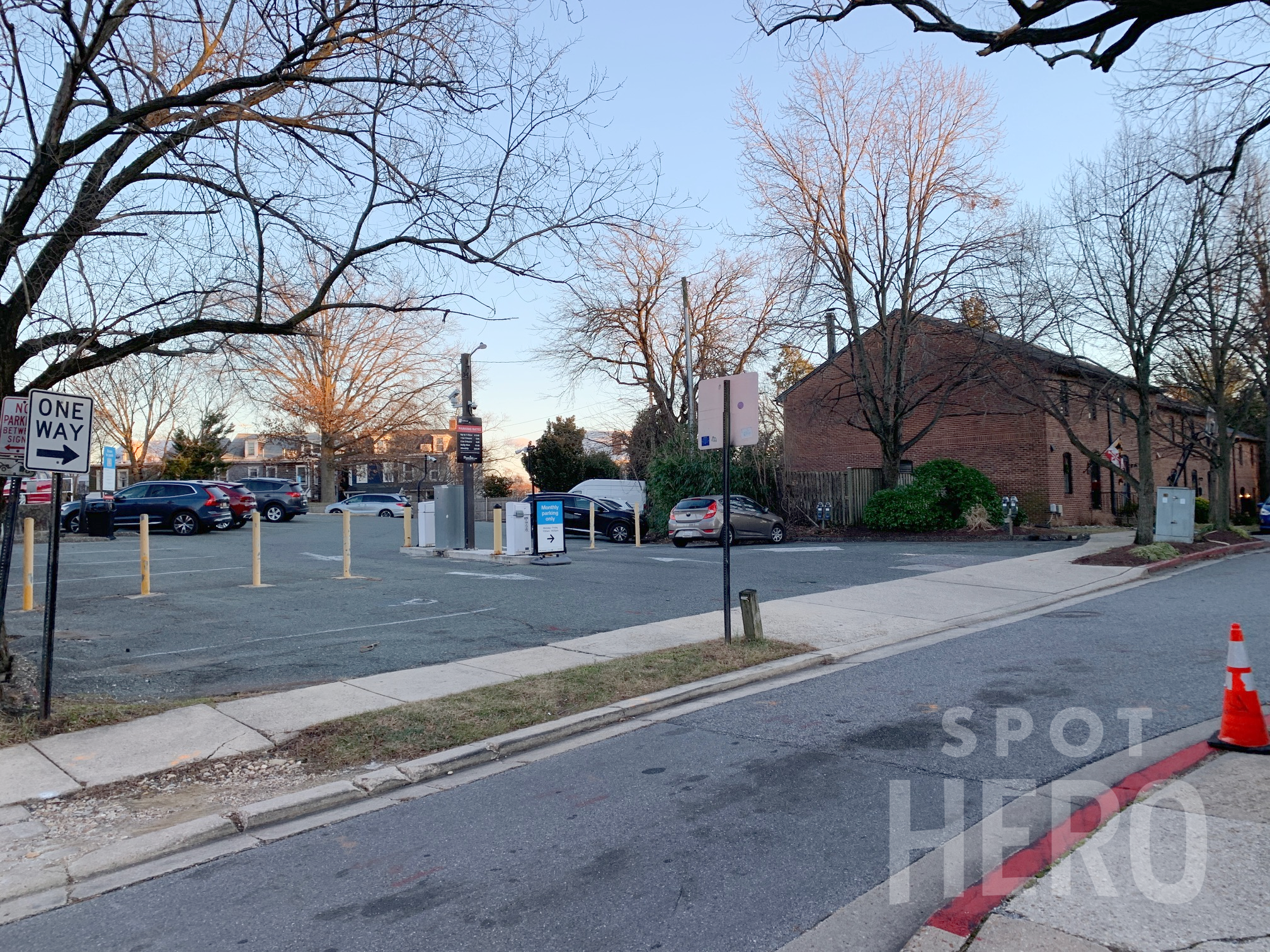 Photo of 25 City Gate Ln. - Larkin Street Lot